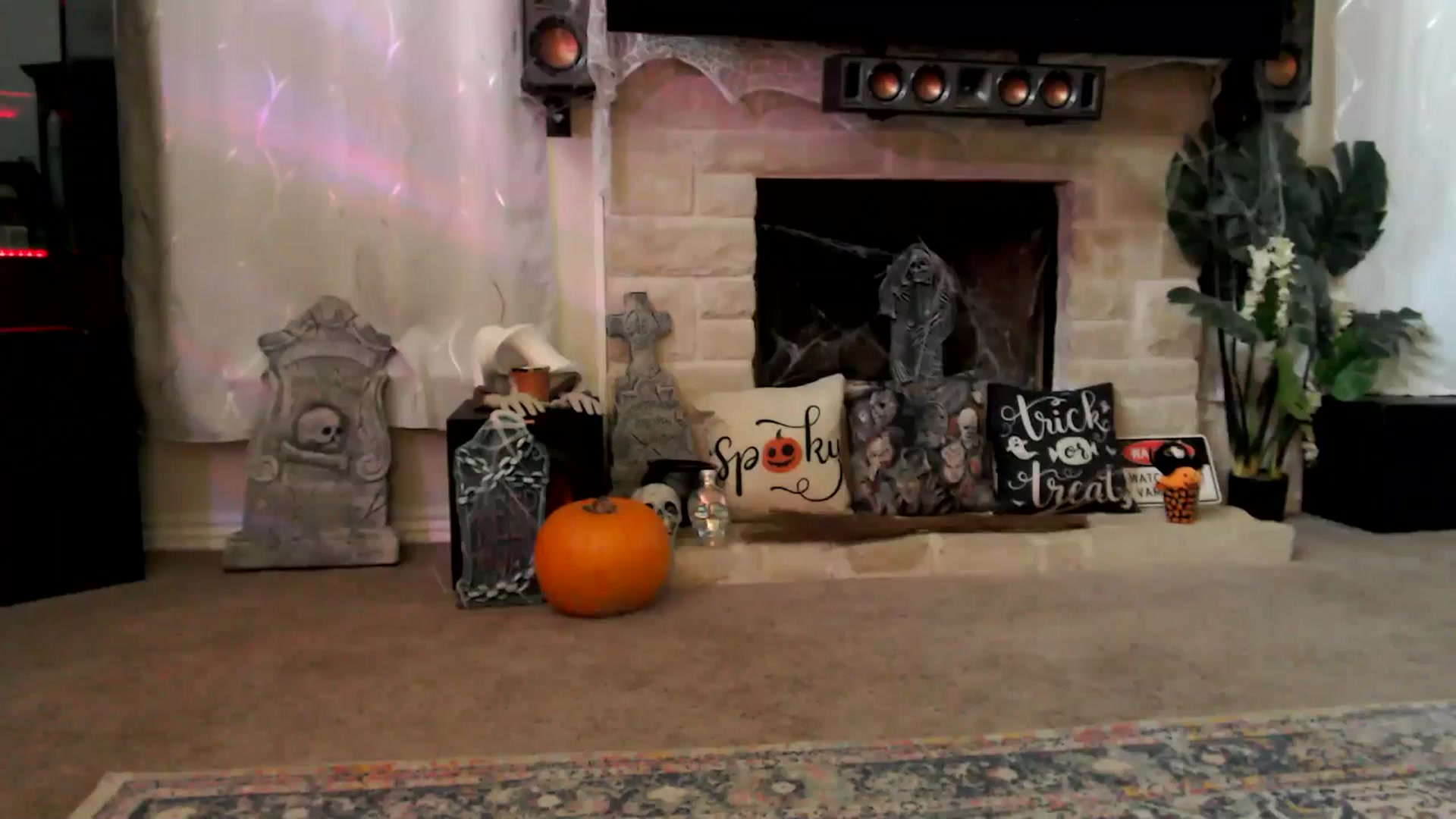 Gallery image thumbnail from HeidiKlumsy's myfreecams stream on, 10/16/2025, 22:08 image 7 of 20
