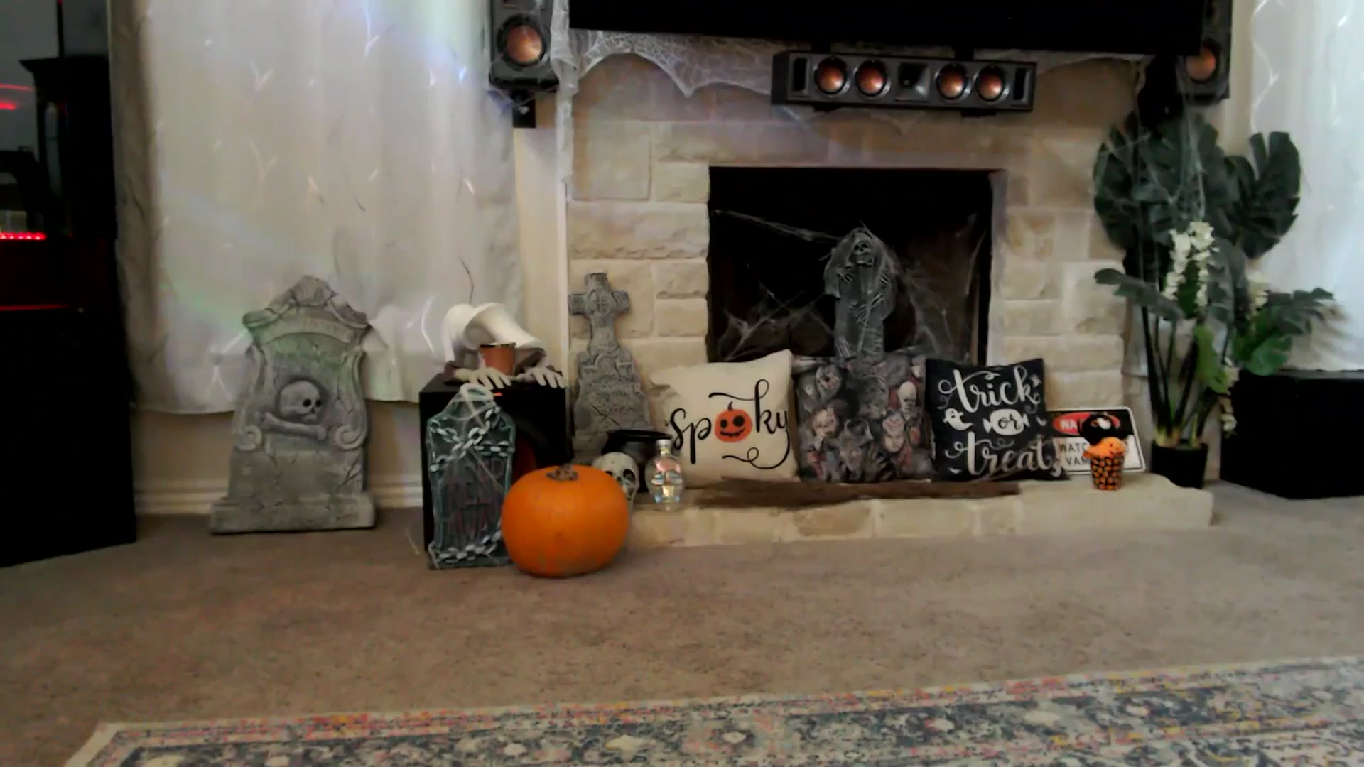 Gallery image thumbnail from HeidiKlumsy's myfreecams stream on, 10/16/2025, 22:08 image 6 of 20