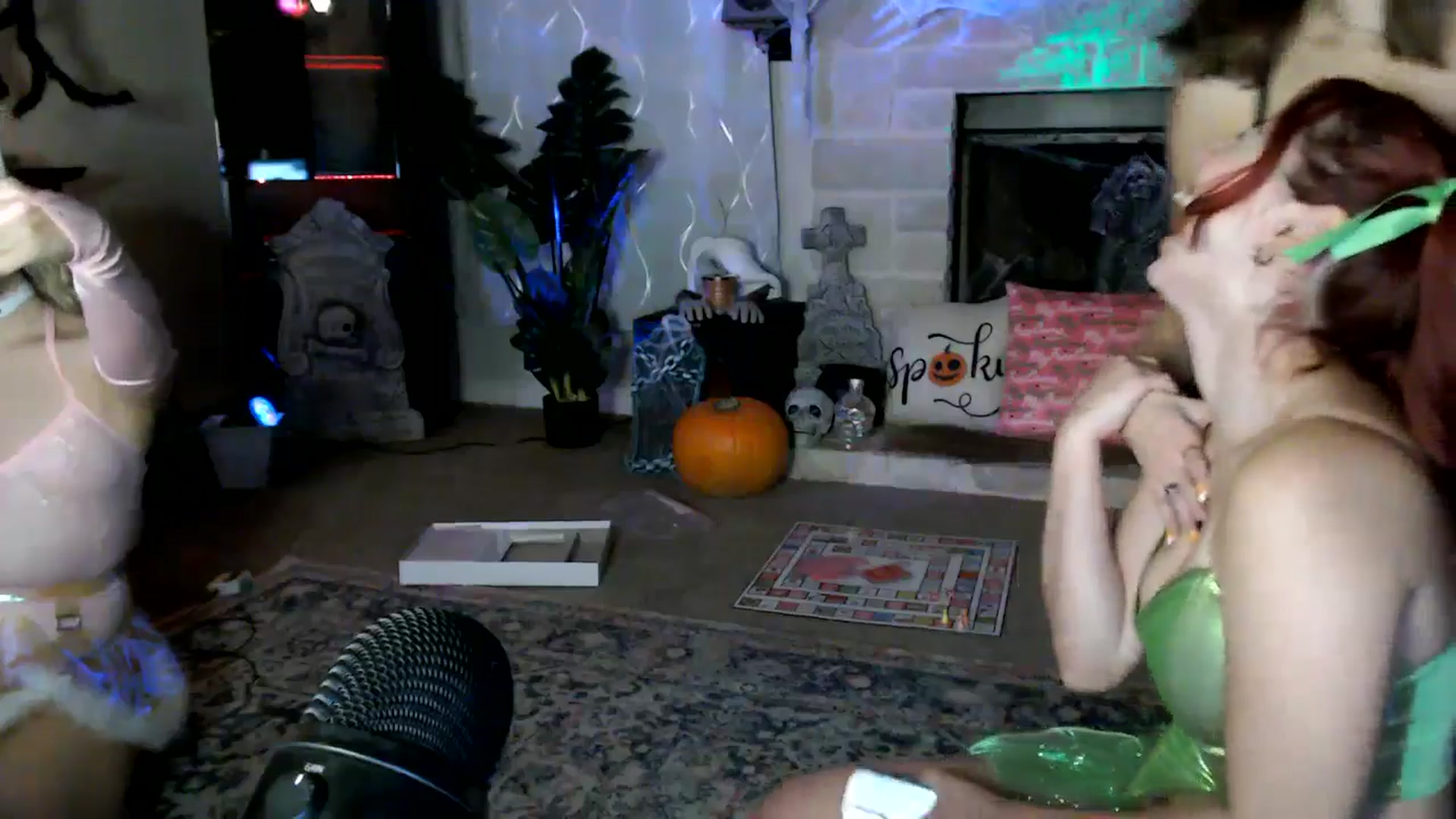 Gallery image thumbnail from HeidiKlumsy's myfreecams stream on, 10/17/2025, 07:34 image 14 of 20