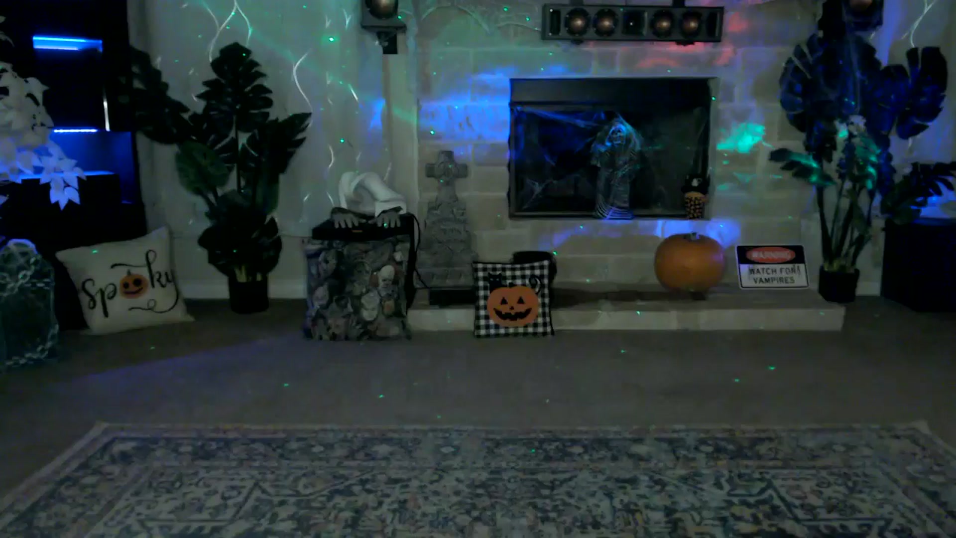 Gallery image thumbnail from HeidiKlumsy's myfreecams stream on, 10/23/2025, 02:11 image 1 of 20