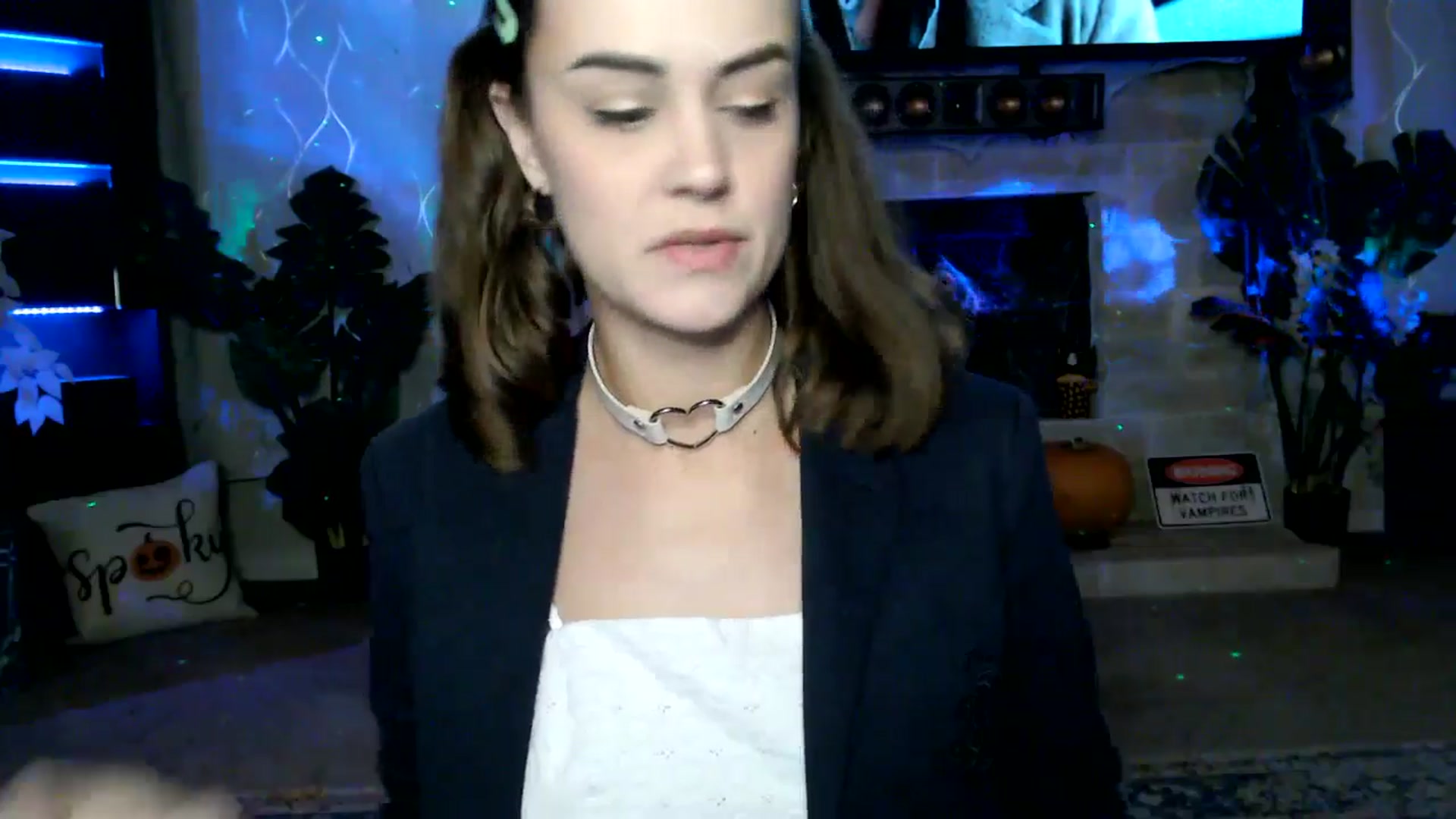 Gallery image thumbnail from HeidiKlumsy's myfreecams stream on, 10/23/2025, 02:11 image 17 of 20