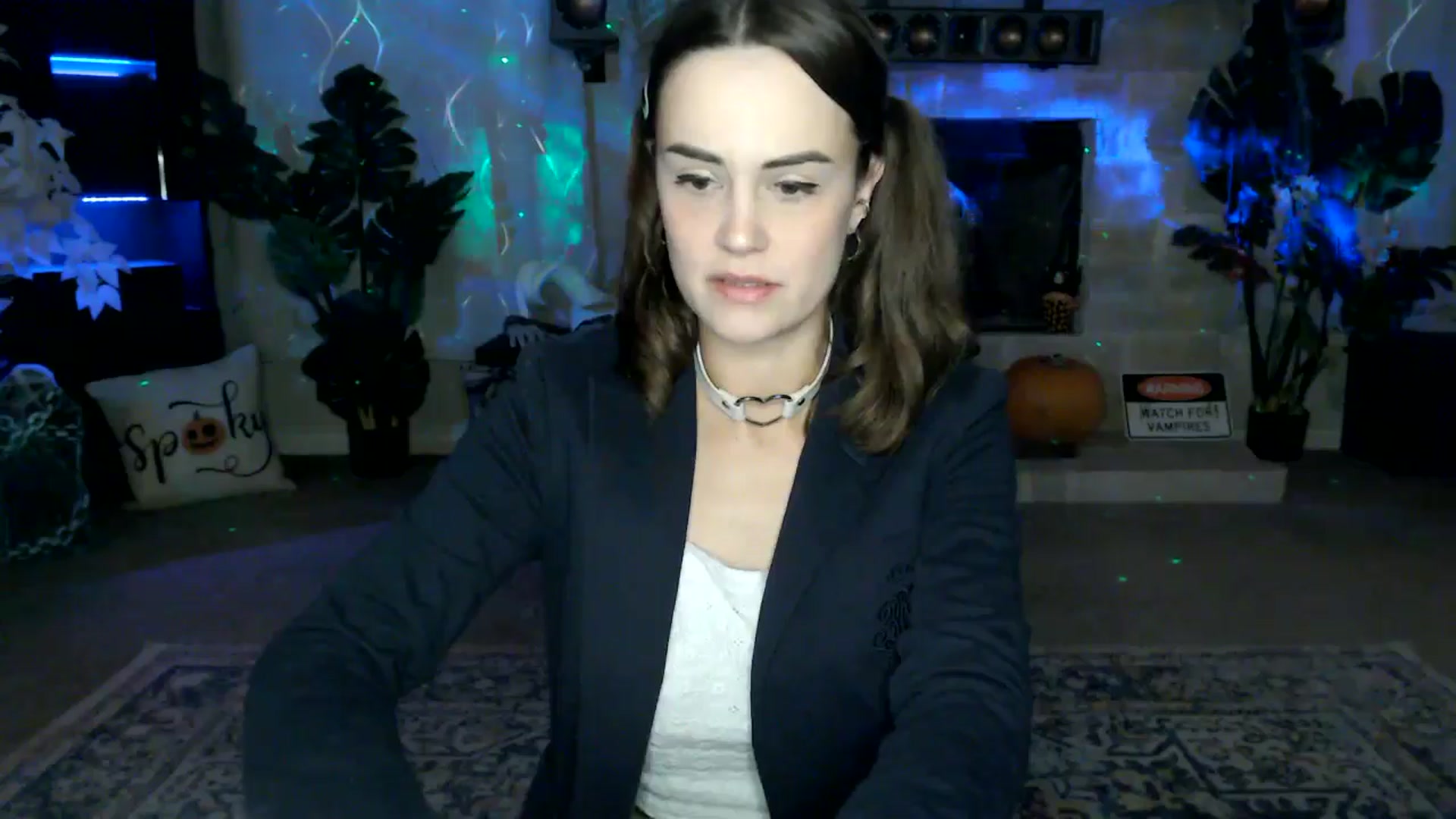 Gallery image thumbnail from HeidiKlumsy's myfreecams stream on, 10/23/2025, 02:11 image 3 of 20