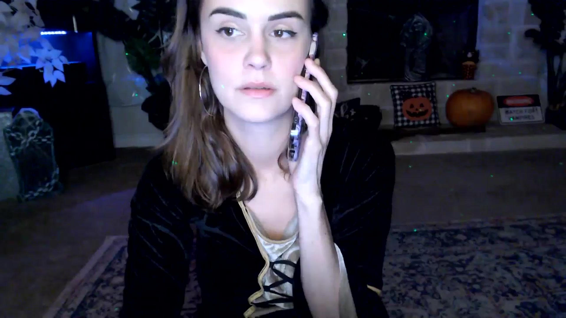 Gallery image thumbnail from HeidiKlumsy's myfreecams stream on, 10/25/2025, 01:44 image 10 of 20