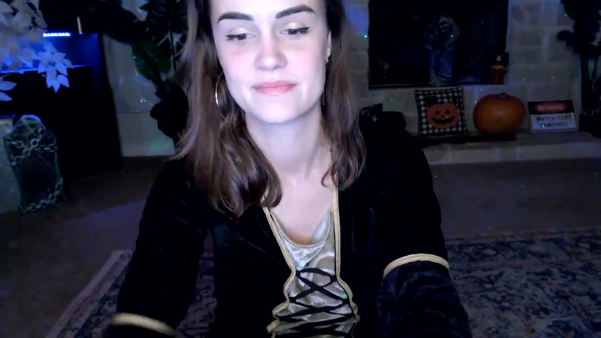Gallery image thumbnail from HeidiKlumsy's myfreecams stream on, 10/25/2025, 01:44 image 11 of 20