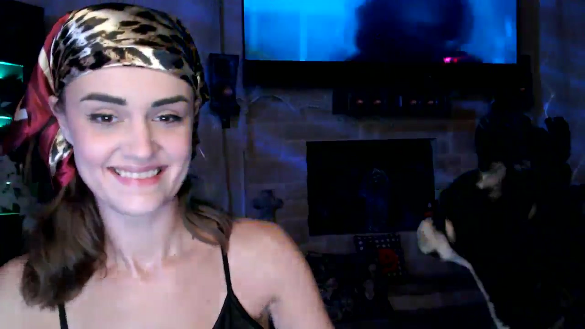 Gallery image thumbnail from HeidiKlumsy's myfreecams stream on, 10/29/2025, 02:52 image 17 of 20