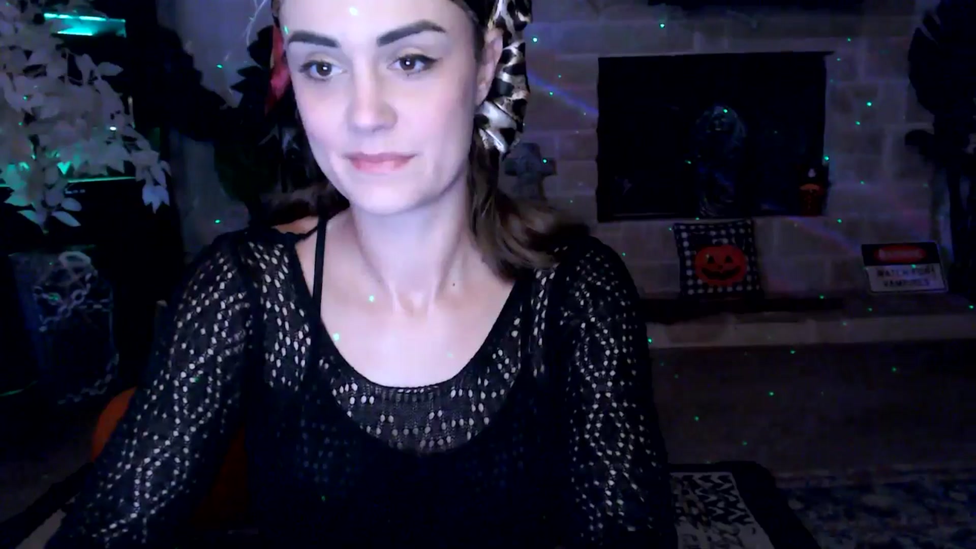 Gallery image thumbnail from HeidiKlumsy's myfreecams stream on, 10/29/2025, 02:52 image 8 of 20