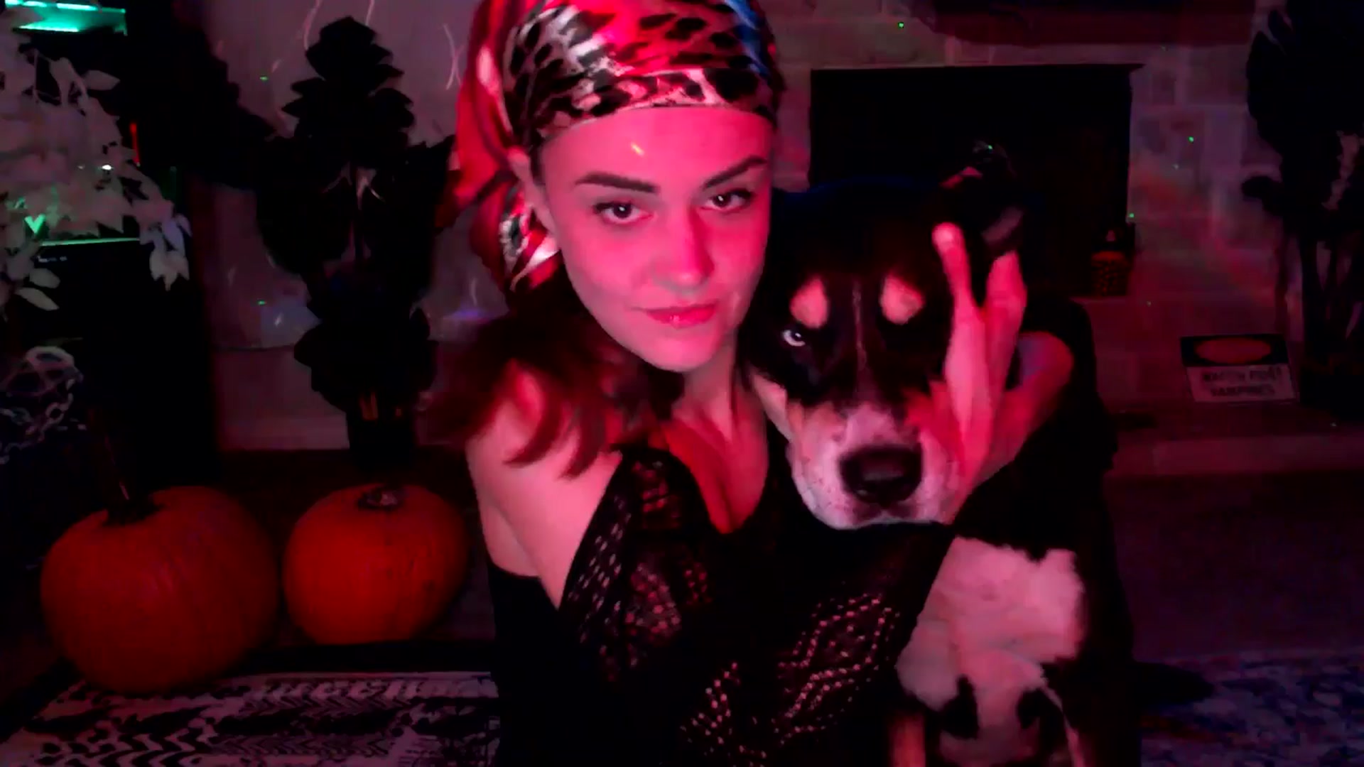 Gallery image thumbnail from HeidiKlumsy's myfreecams stream on, 10/29/2025, 02:52 image 1 of 20