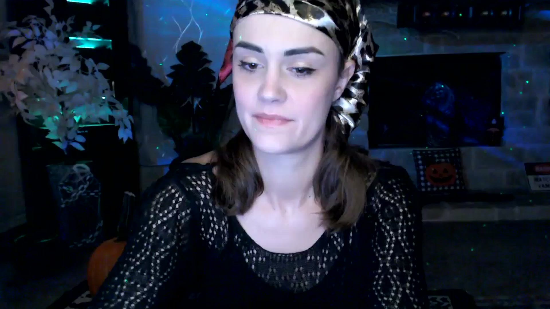Gallery image thumbnail from HeidiKlumsy's myfreecams stream on, 10/29/2025, 02:52 image 11 of 20