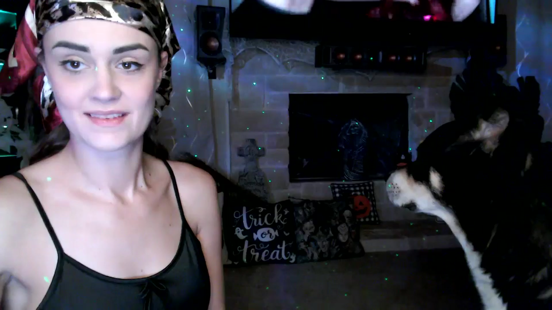 Gallery image thumbnail from HeidiKlumsy's myfreecams stream on, 10/29/2025, 02:52 image 18 of 20