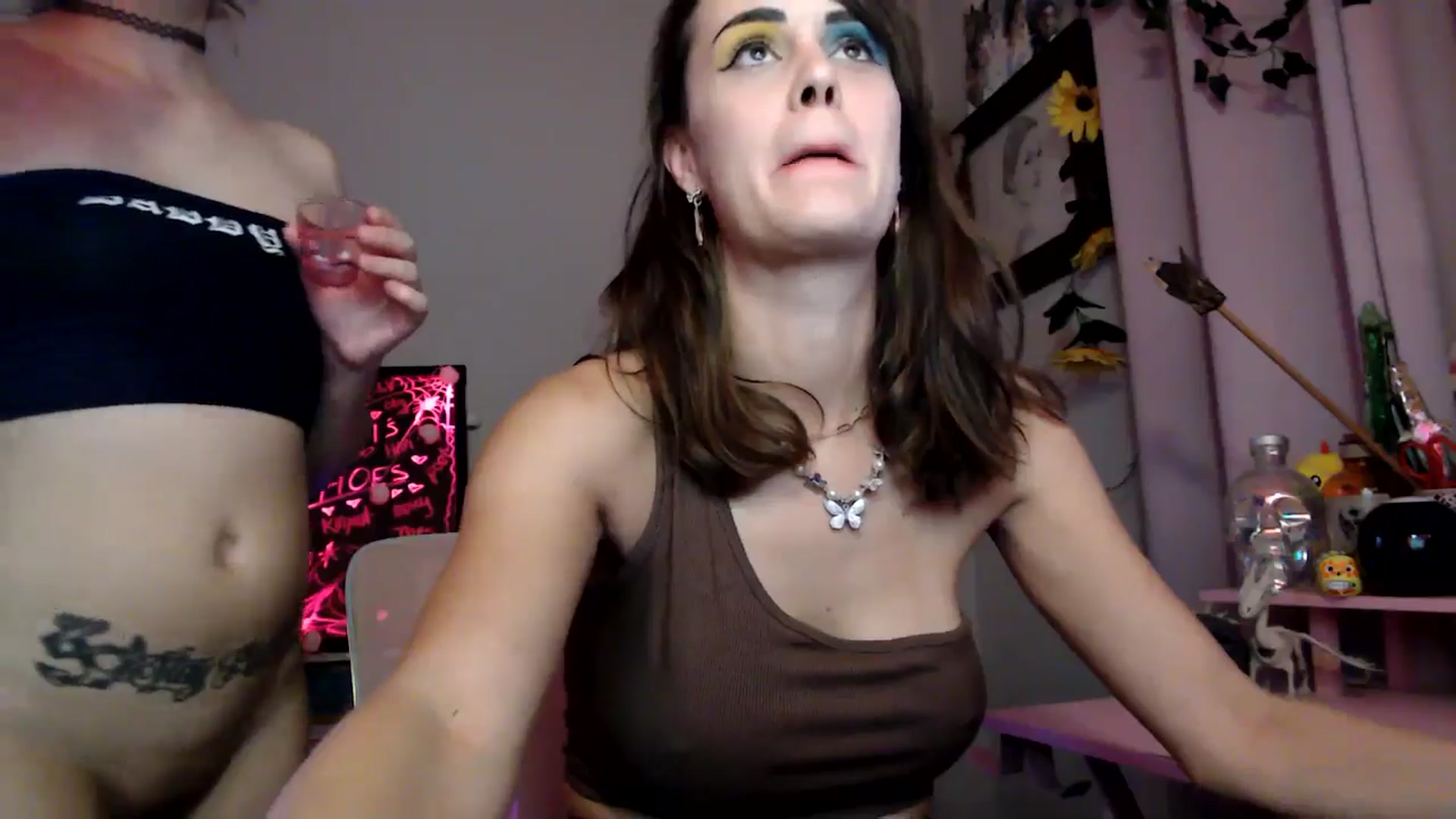 Gallery image thumbnail from HeidiKlumsy's myfreecams stream on, 10/30/2025, 07:45 image 11 of 20