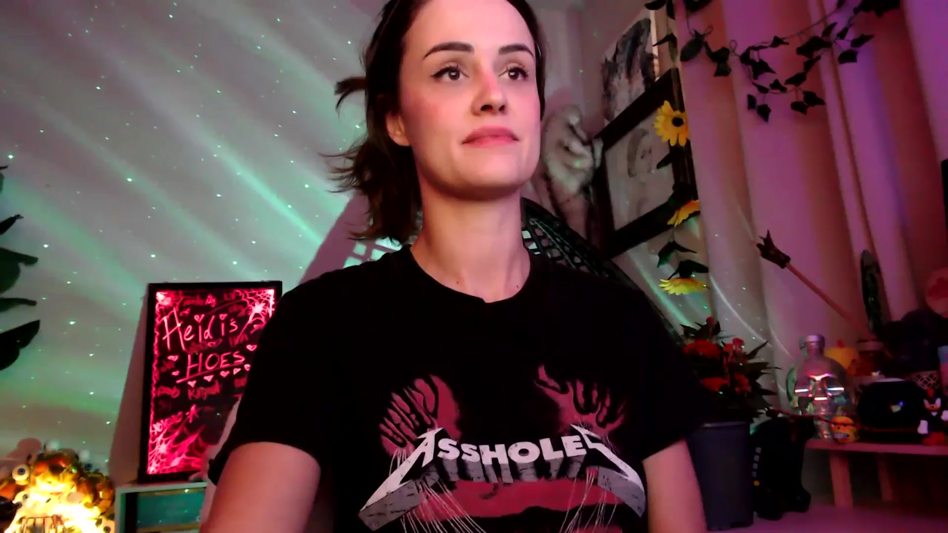 Gallery image thumbnail from HeidiKlumsy's myfreecams stream on, 11/05/2025, 23:00 image 14 of 20