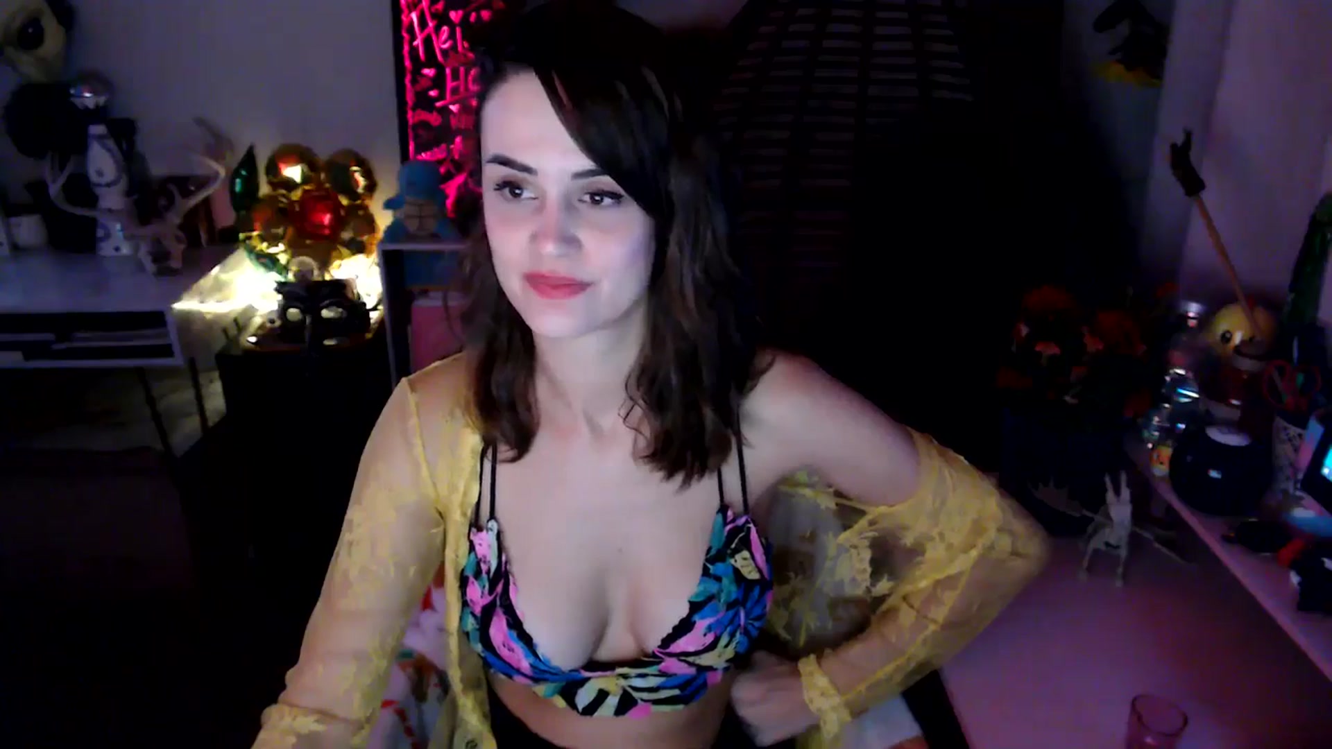 Gallery image thumbnail from HeidiKlumsy's myfreecams stream on, 11/06/2025, 04:21 image 20 of 20