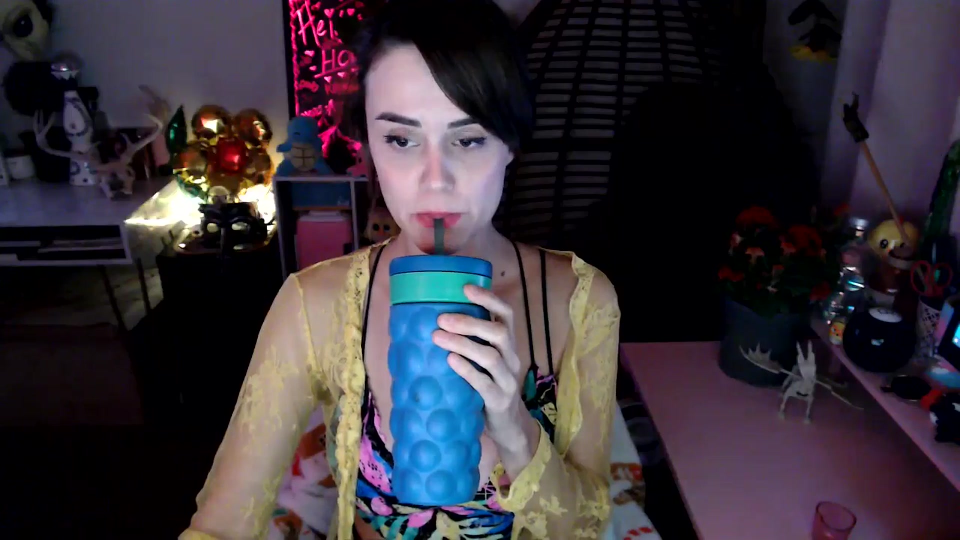 Gallery image thumbnail from HeidiKlumsy's myfreecams stream on, 11/06/2025, 04:21 image 4 of 20