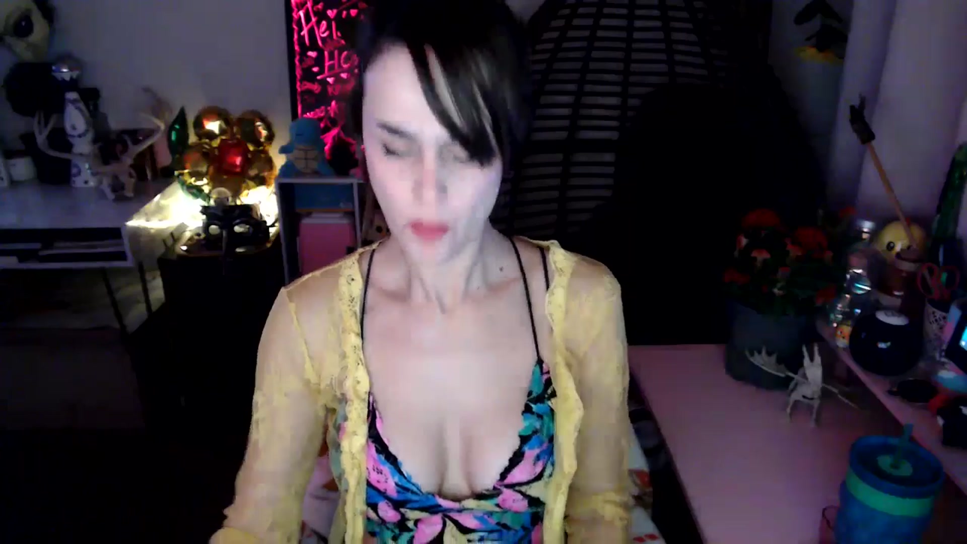 Gallery image thumbnail from HeidiKlumsy's myfreecams stream on, 11/06/2025, 04:21 image 2 of 20