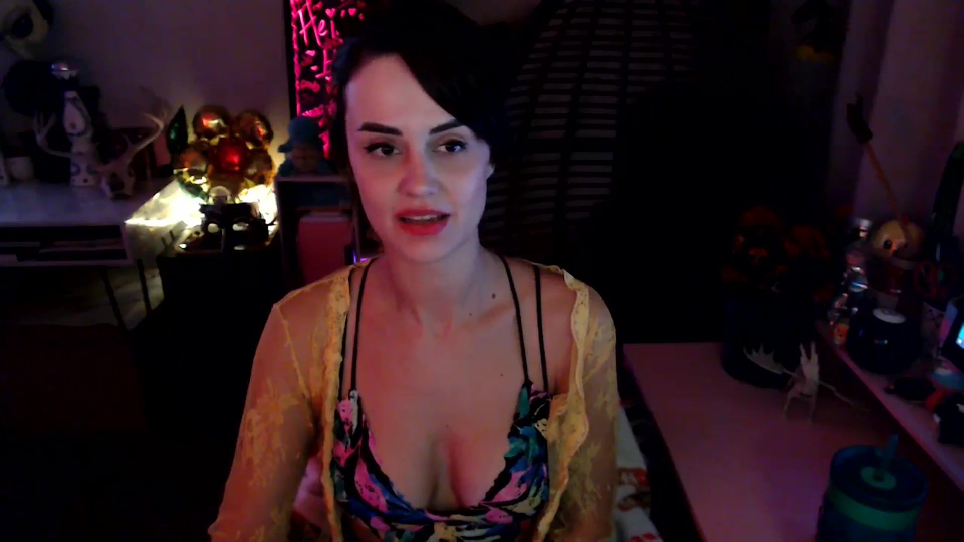 Gallery image thumbnail from HeidiKlumsy's myfreecams stream on, 11/06/2025, 04:21 image 11 of 20