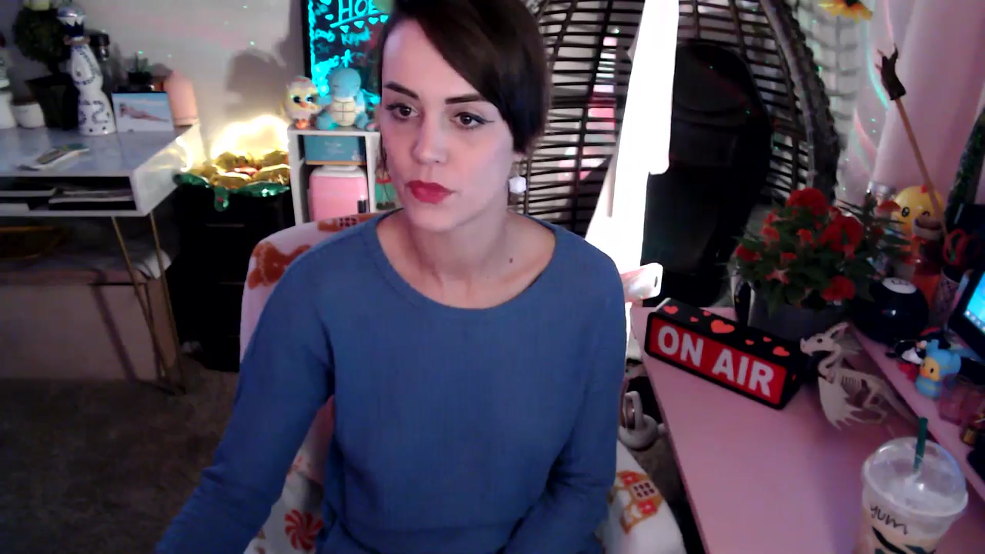 Gallery image thumbnail from HeidiKlumsy's myfreecams stream on, 11/06/2025, 22:16 image 11 of 20