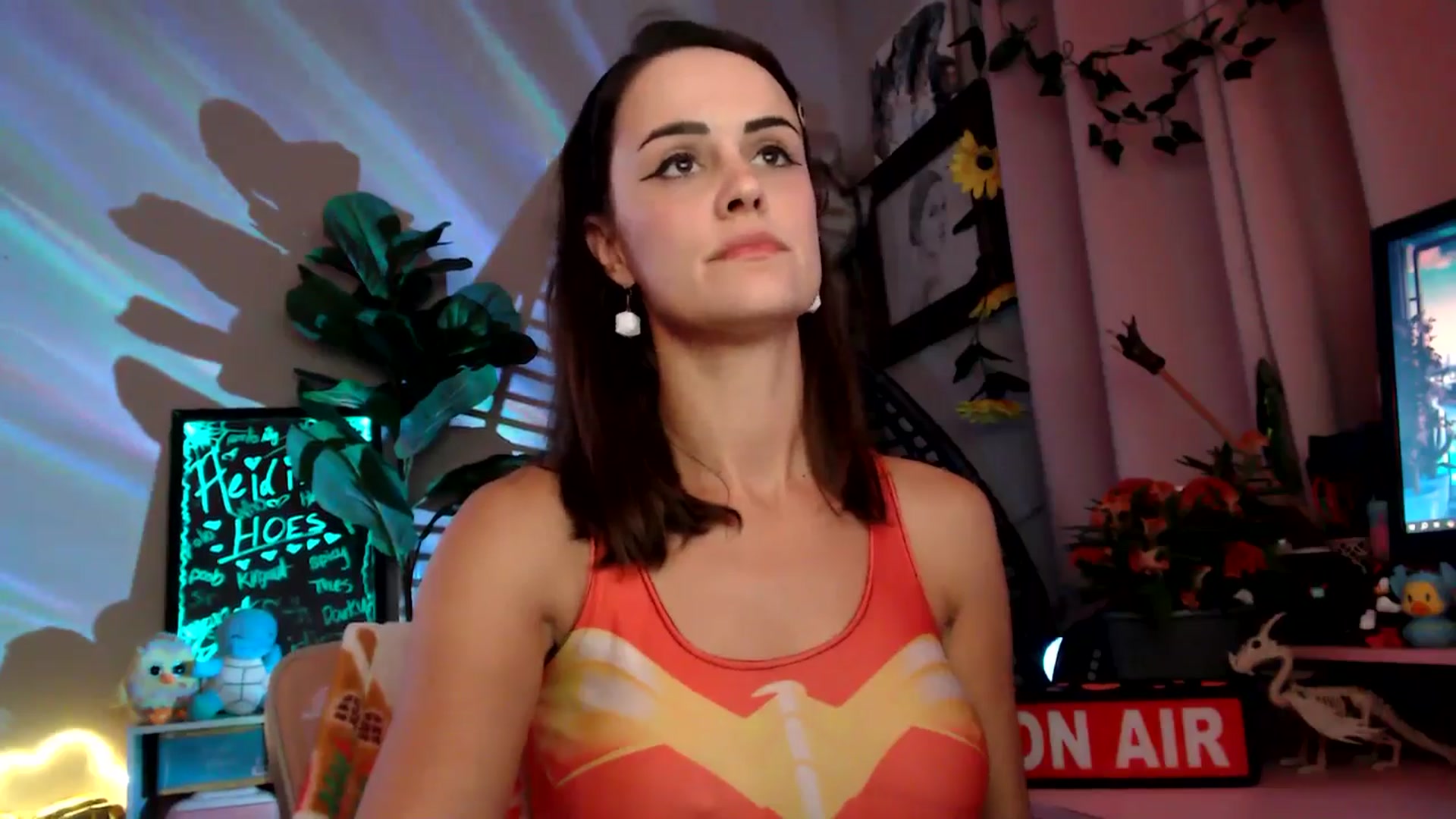 Gallery image thumbnail from HeidiKlumsy's myfreecams stream on, 11/07/2025, 06:12 image 5 of 20