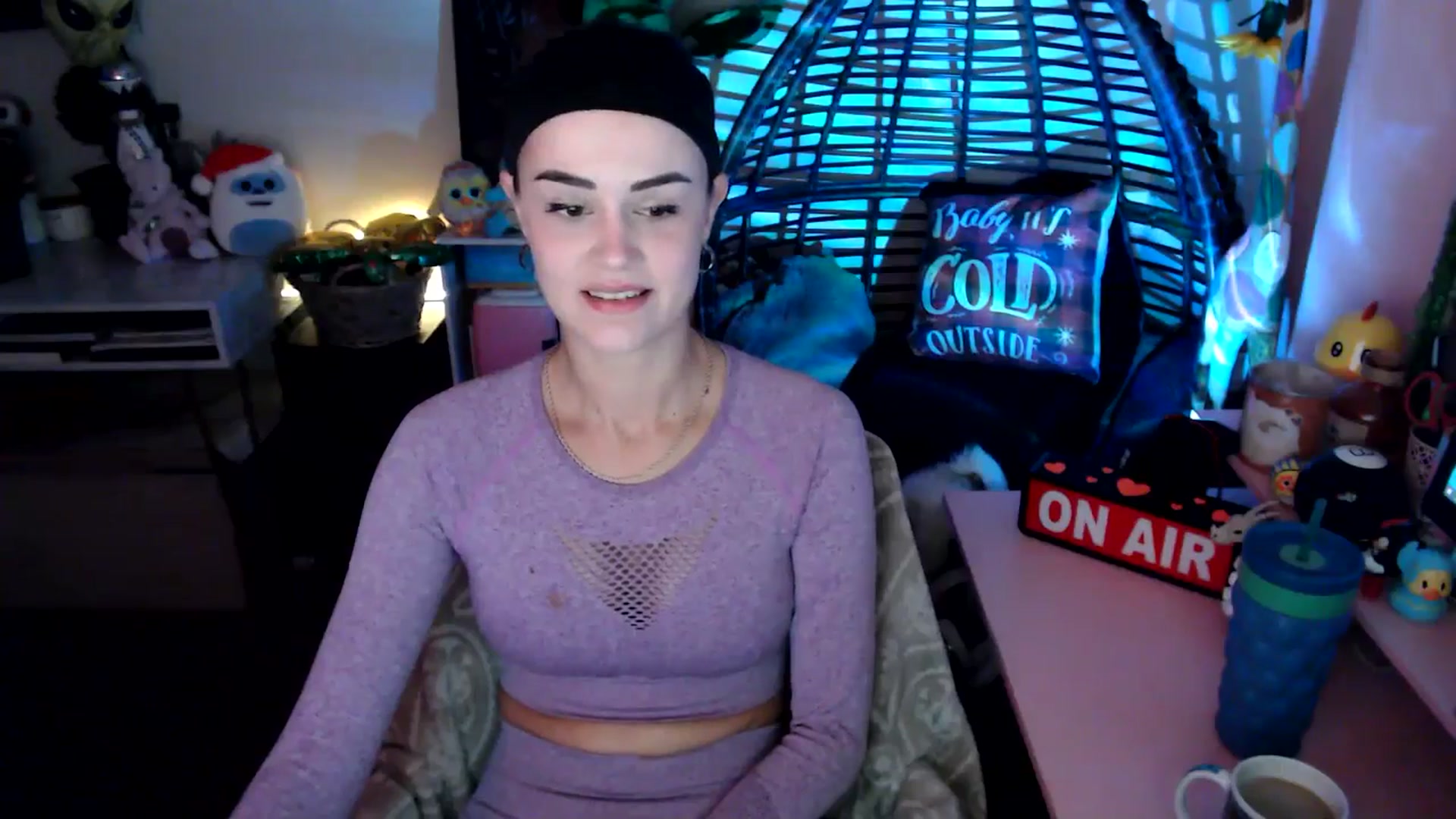 Gallery image thumbnail from HeidiKlumsy's myfreecams stream on, 11/10/2025, 21:31 image 2 of 20