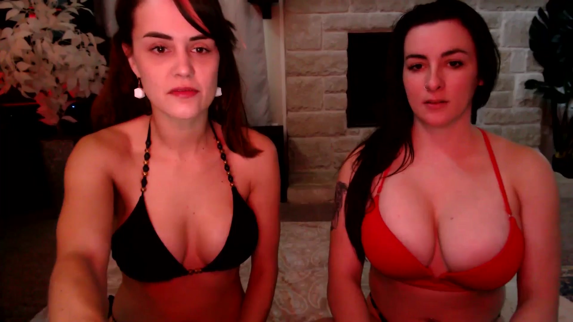 Gallery image thumbnail from HeidiKlumsy's myfreecams stream on, 11/12/2025, 21:40 image 11 of 20