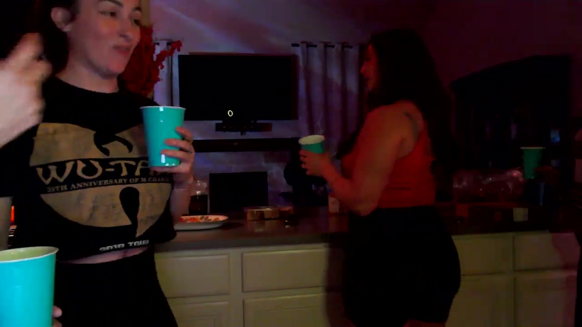 Gallery image thumbnail from HeidiKlumsy's myfreecams stream on, 11/15/2025, 02:01 image 13 of 20