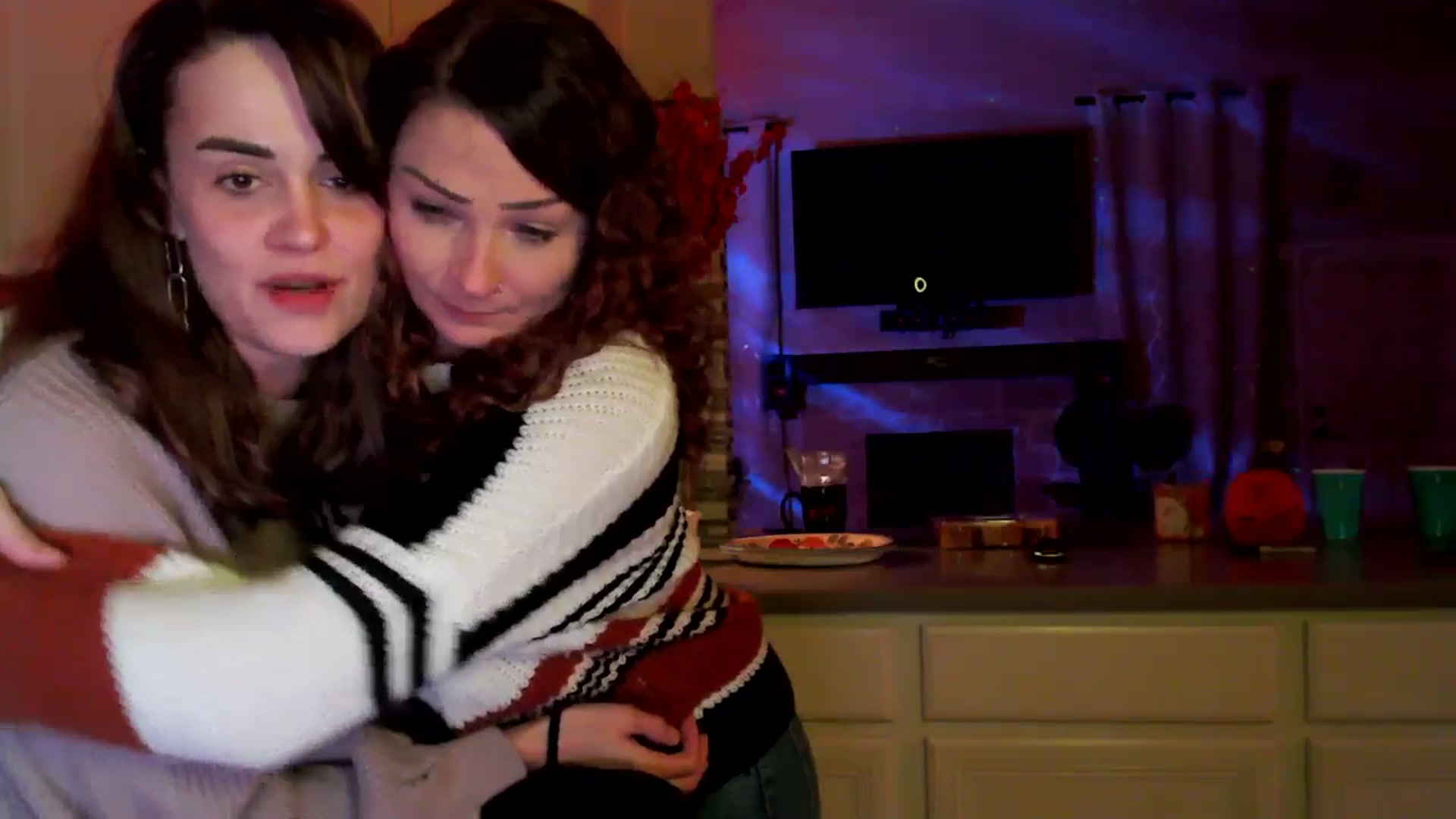 Gallery image thumbnail from HeidiKlumsy's myfreecams stream on, 11/15/2025, 02:01 image 17 of 20