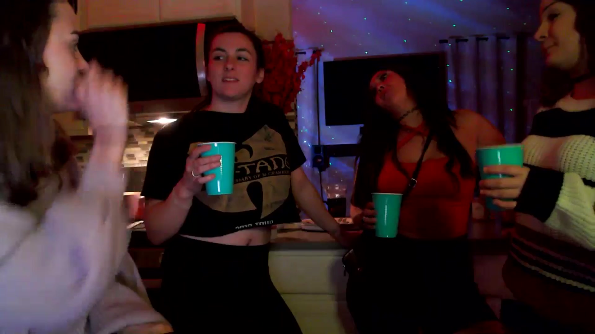 Gallery image thumbnail from HeidiKlumsy's myfreecams stream on, 11/15/2025, 02:01 image 15 of 20