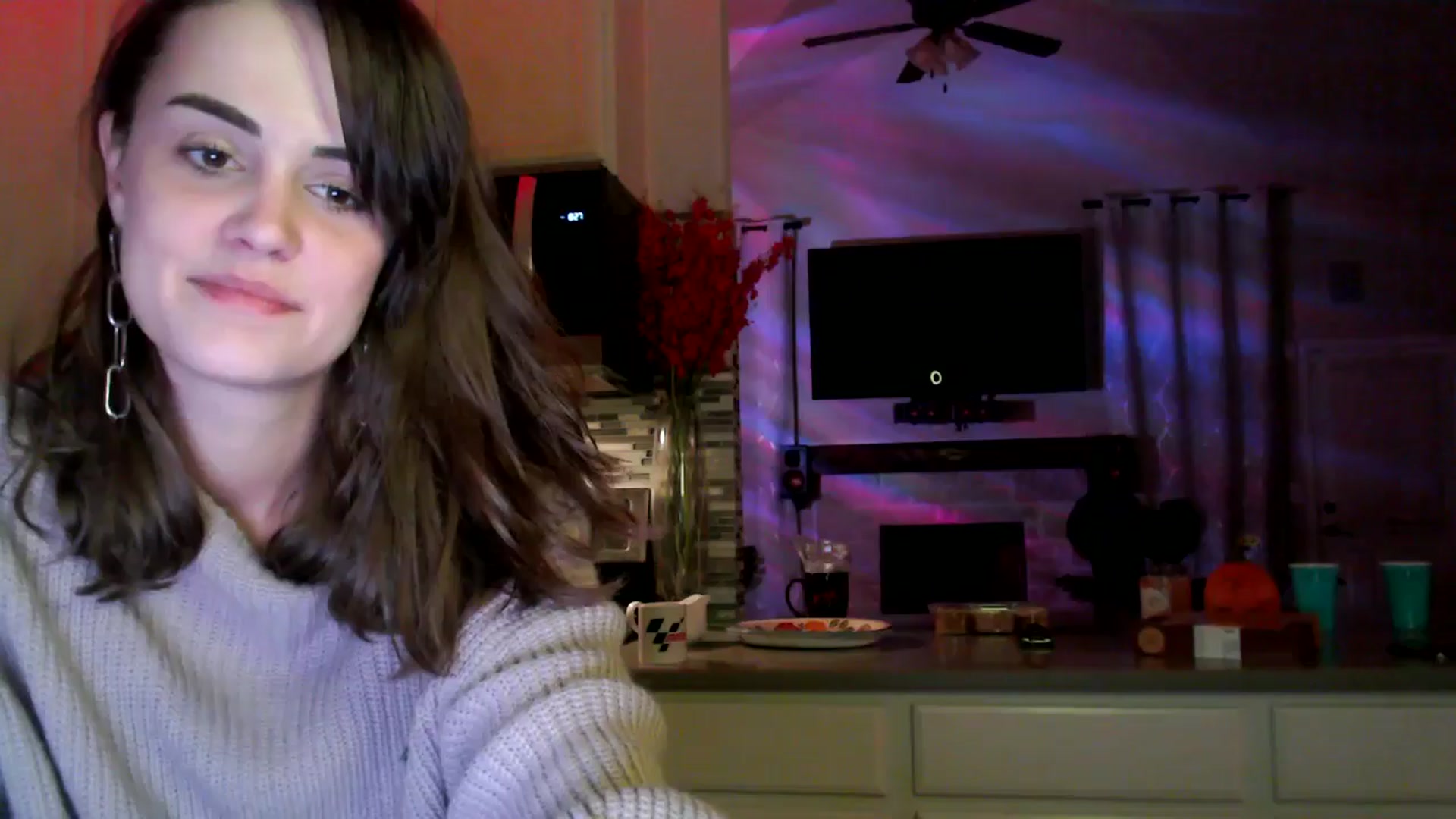 Gallery image thumbnail from HeidiKlumsy's myfreecams stream on, 11/15/2025, 02:34 image 7 of 20