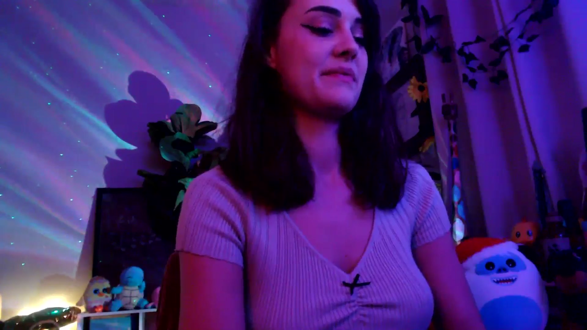 Gallery image thumbnail from HeidiKlumsy's myfreecams stream on, 11/19/2025, 06:32 image 19 of 20