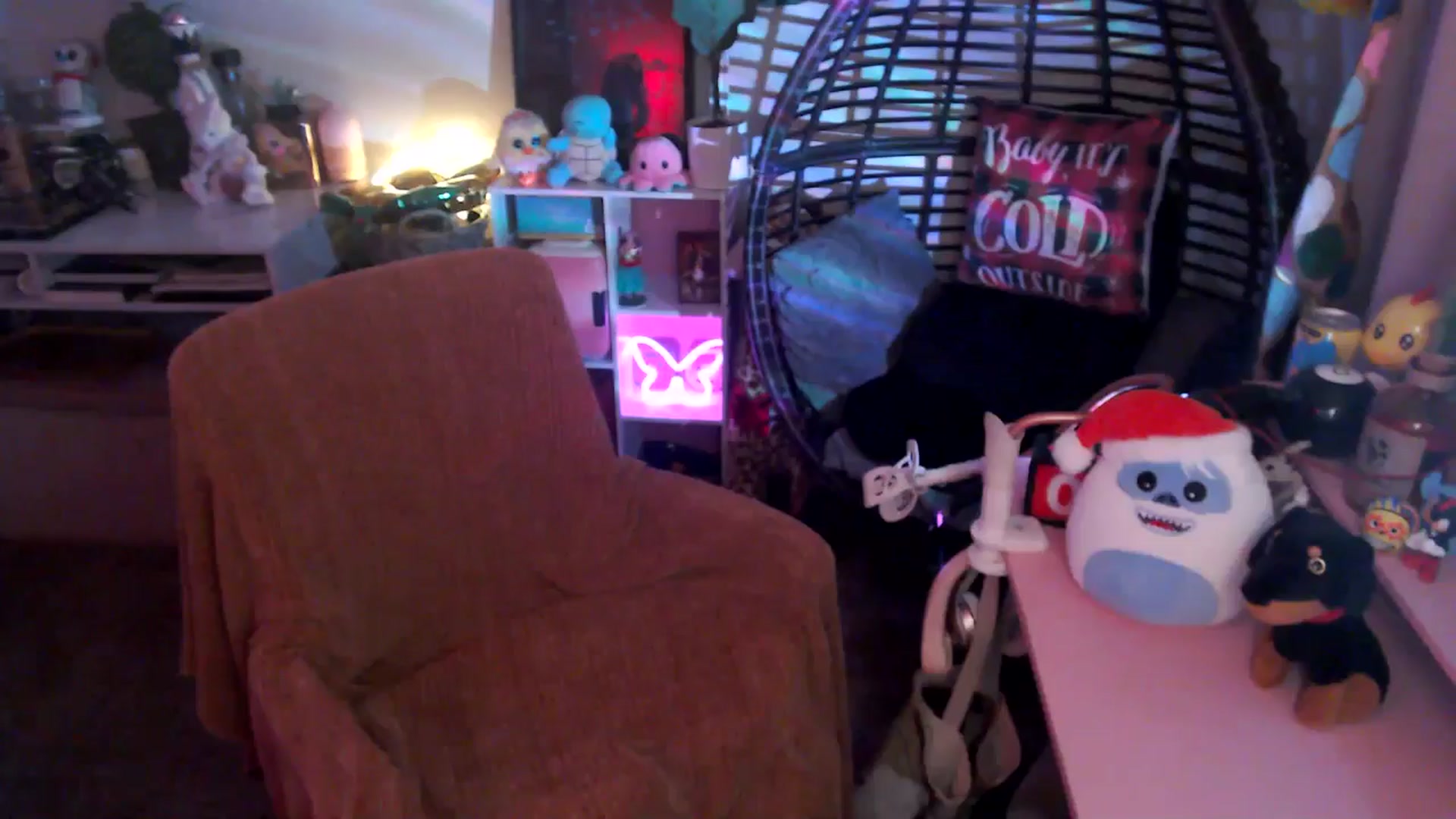 Gallery image thumbnail from HeidiKlumsy's myfreecams stream on, 11/19/2025, 06:32 image 1 of 20