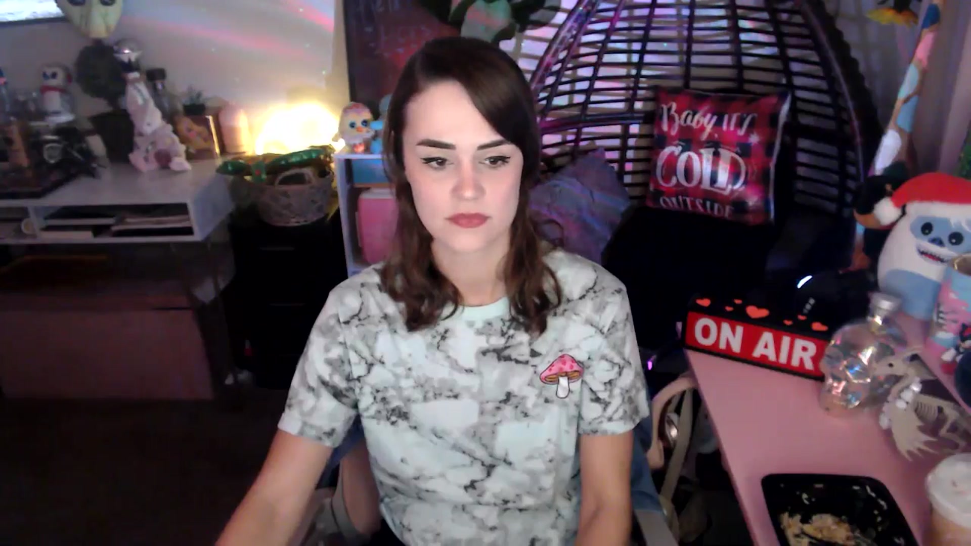 Gallery image thumbnail from HeidiKlumsy's myfreecams stream on, 11/20/2025, 24:48 image 13 of 20