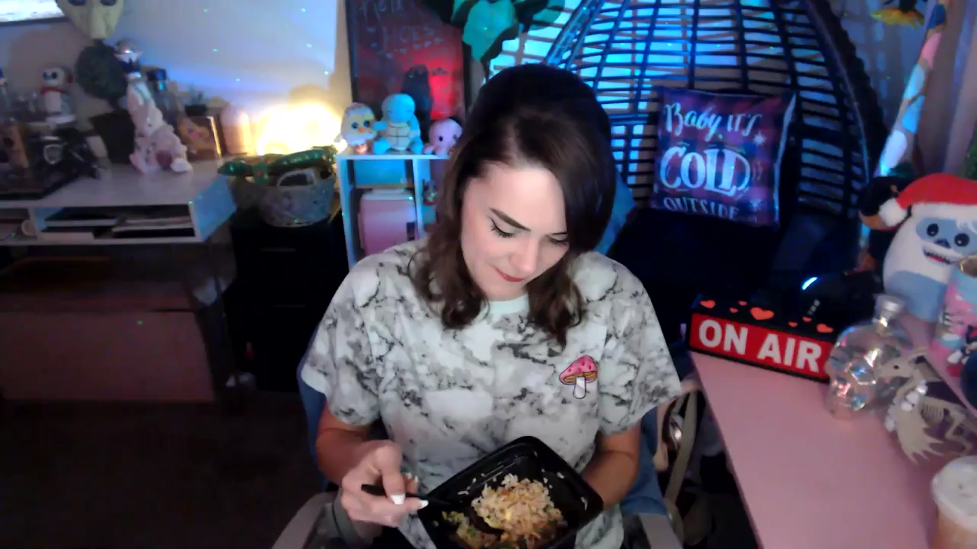 Gallery image thumbnail from HeidiKlumsy's myfreecams stream on, 11/20/2025, 24:48 image 7 of 20