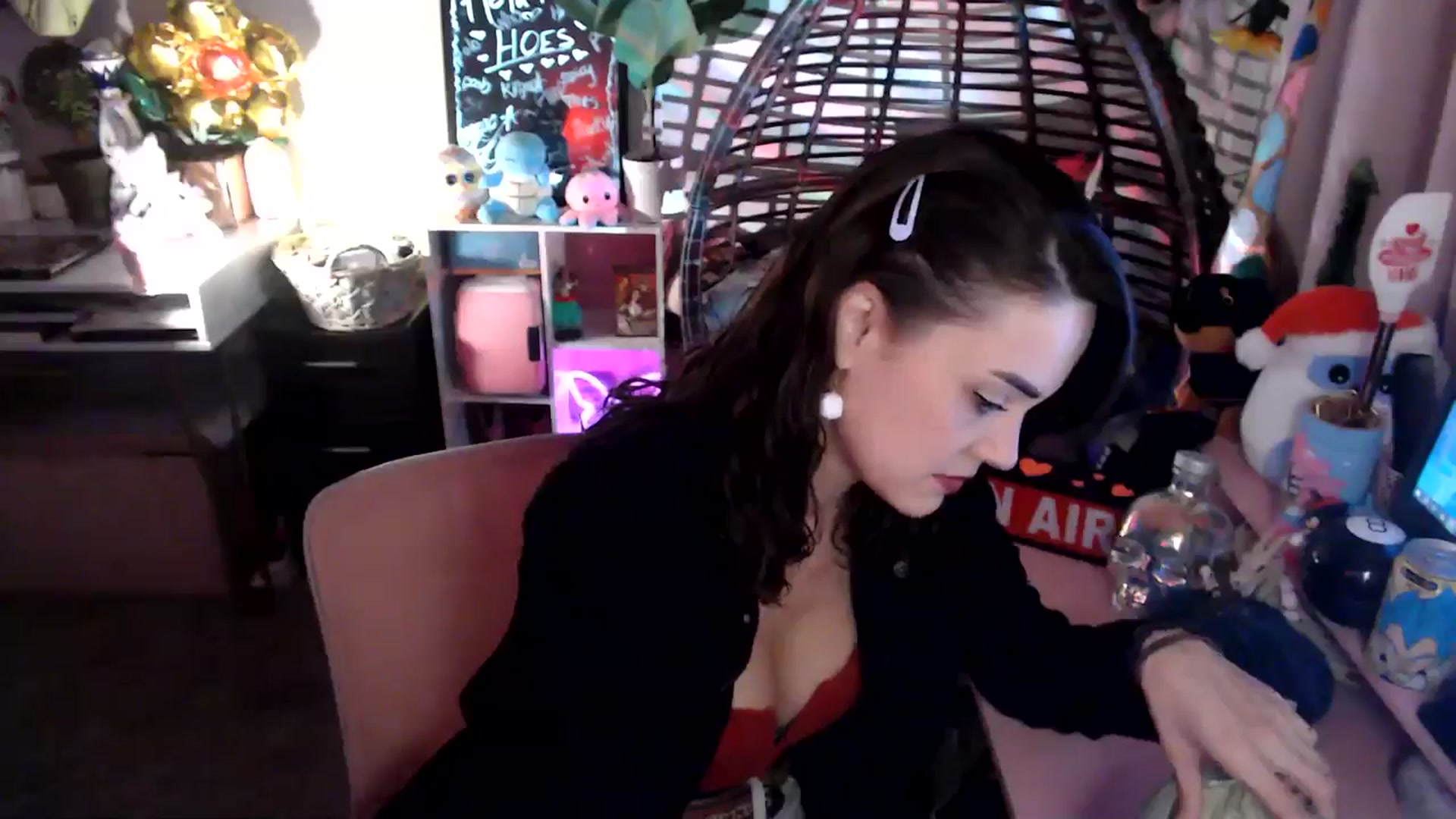 Gallery image thumbnail from HeidiKlumsy's myfreecams stream on, 11/20/2025, 23:29 image 3 of 20