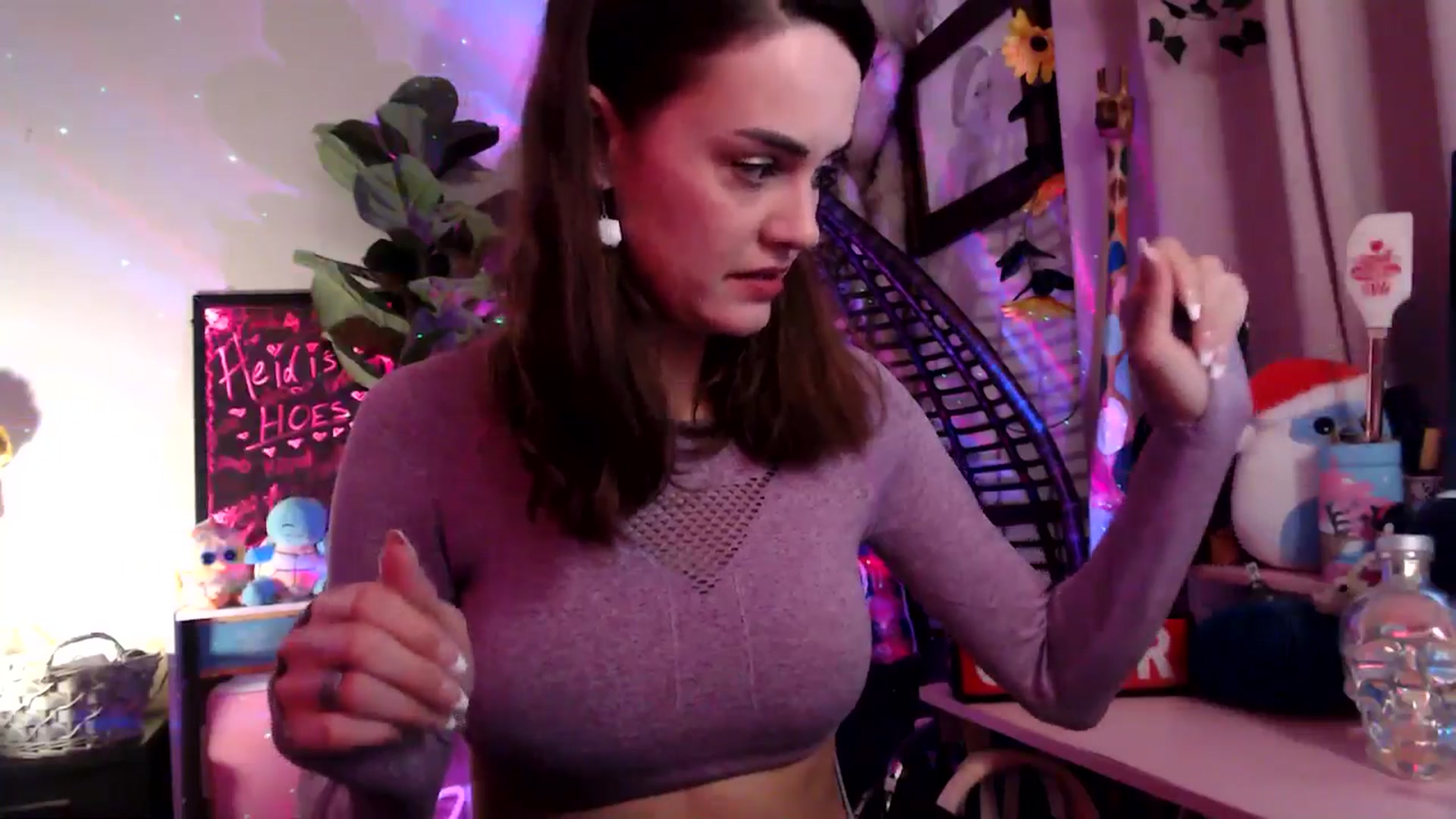 Gallery image thumbnail from HeidiKlumsy's myfreecams stream on, 11/21/2025, 01:01 image 5 of 20