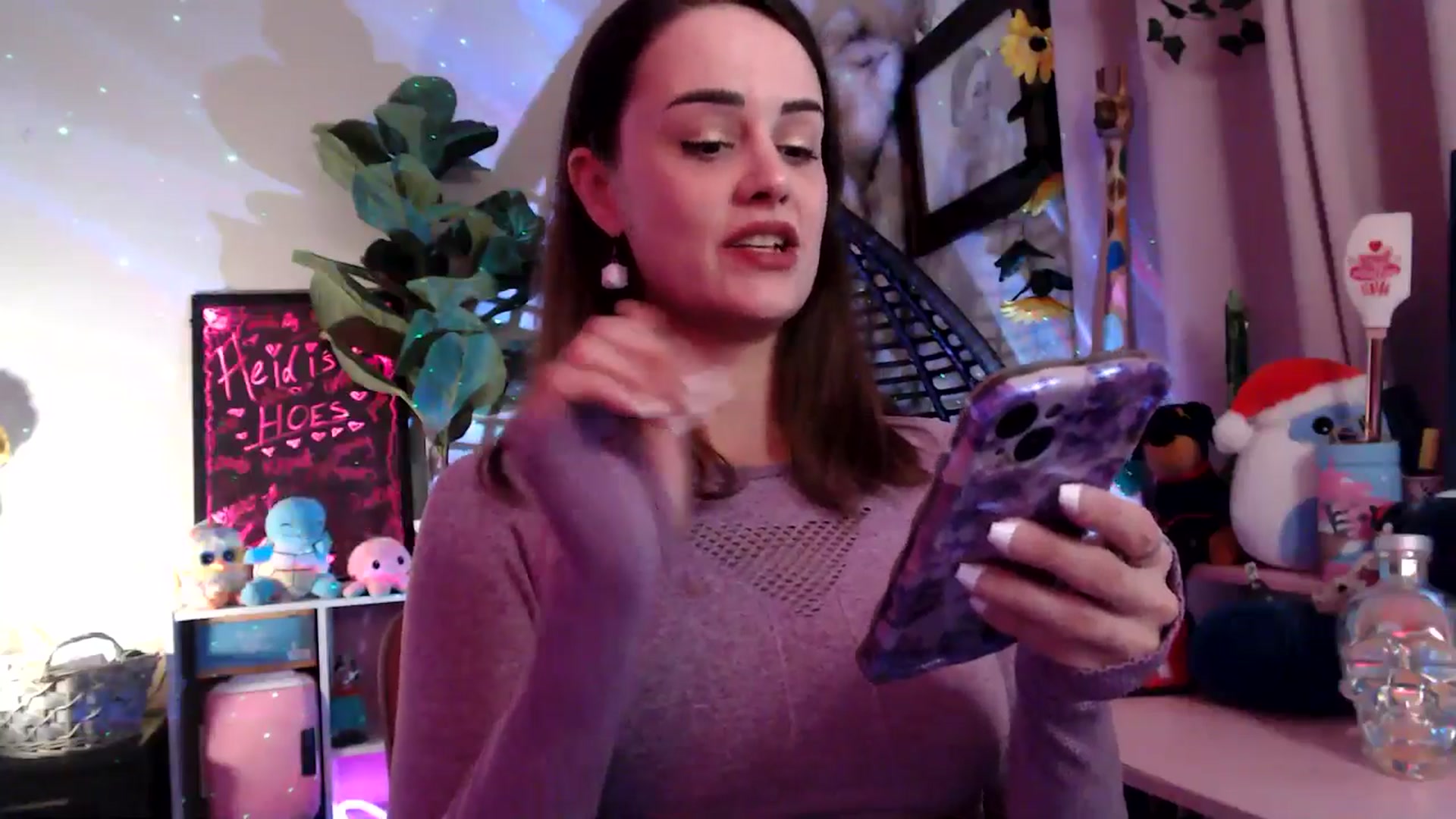 Gallery image thumbnail from HeidiKlumsy's myfreecams stream on, 11/21/2025, 01:01 image 7 of 20