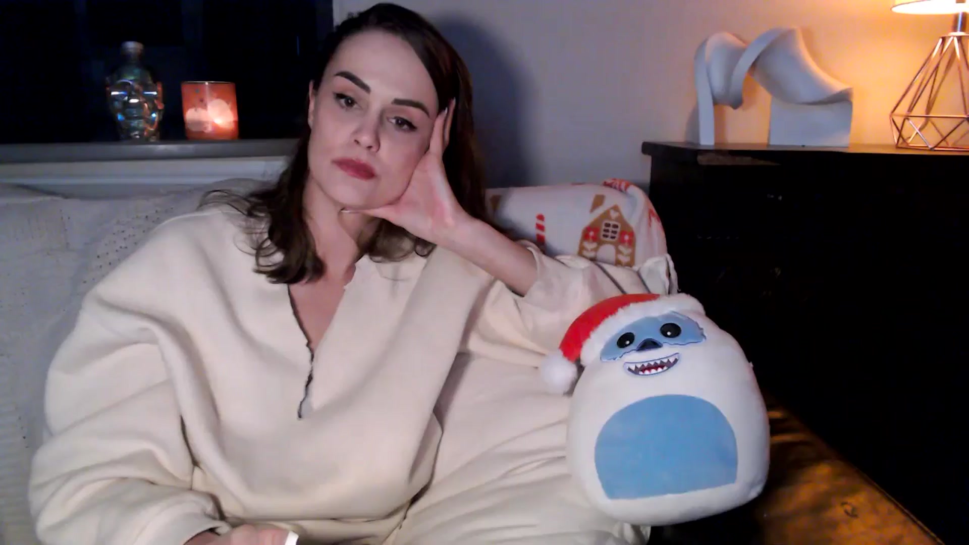 Gallery image thumbnail from HeidiKlumsy's myfreecams stream on, 11/21/2025, 07:39 image 1 of 20