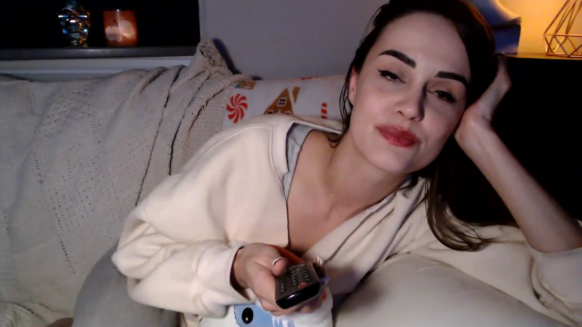 Gallery image thumbnail from HeidiKlumsy's myfreecams stream on, 11/21/2025, 07:39 image 11 of 20
