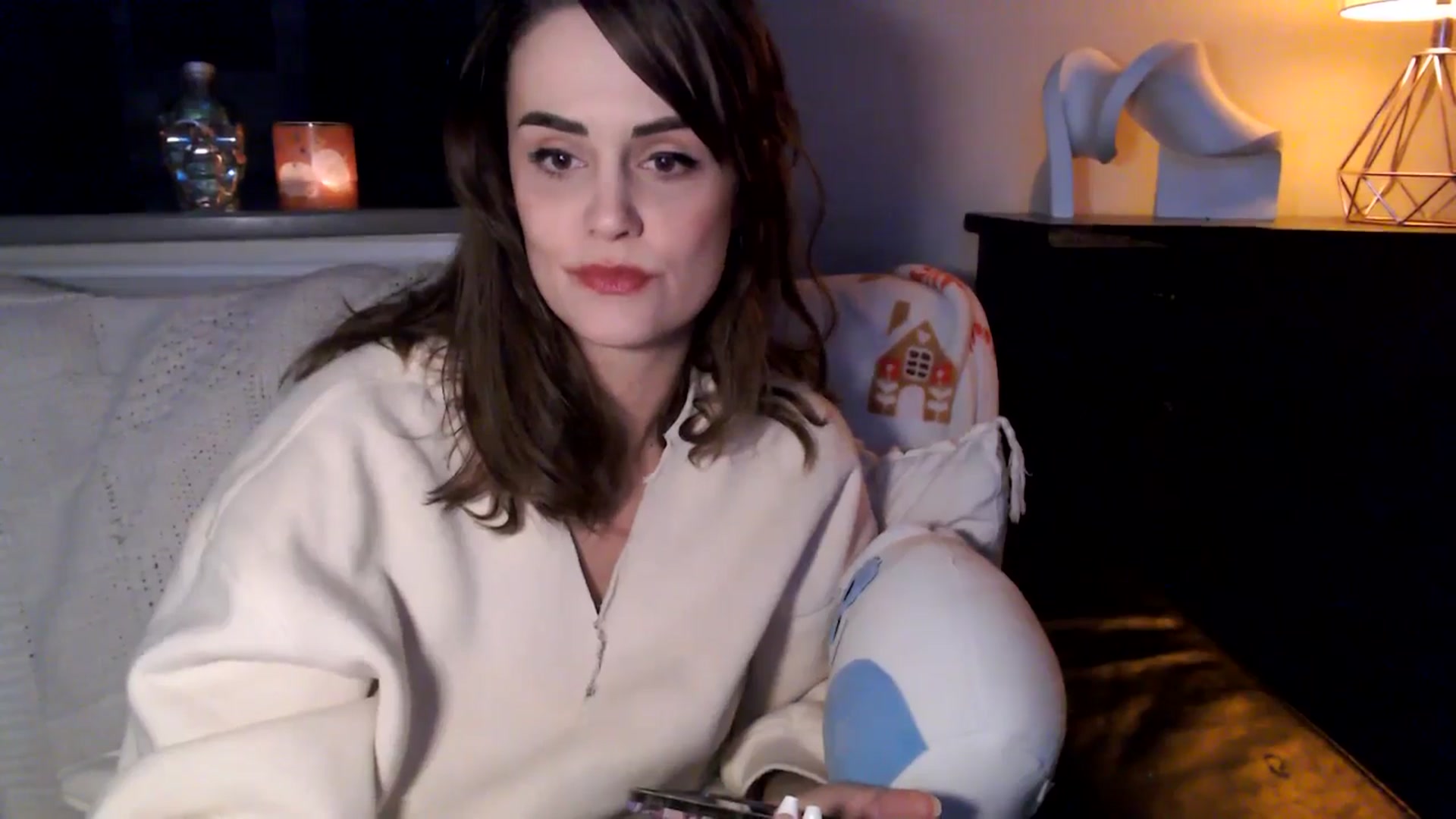 Gallery image thumbnail from HeidiKlumsy's myfreecams stream on, 11/21/2025, 07:39 image 3 of 20