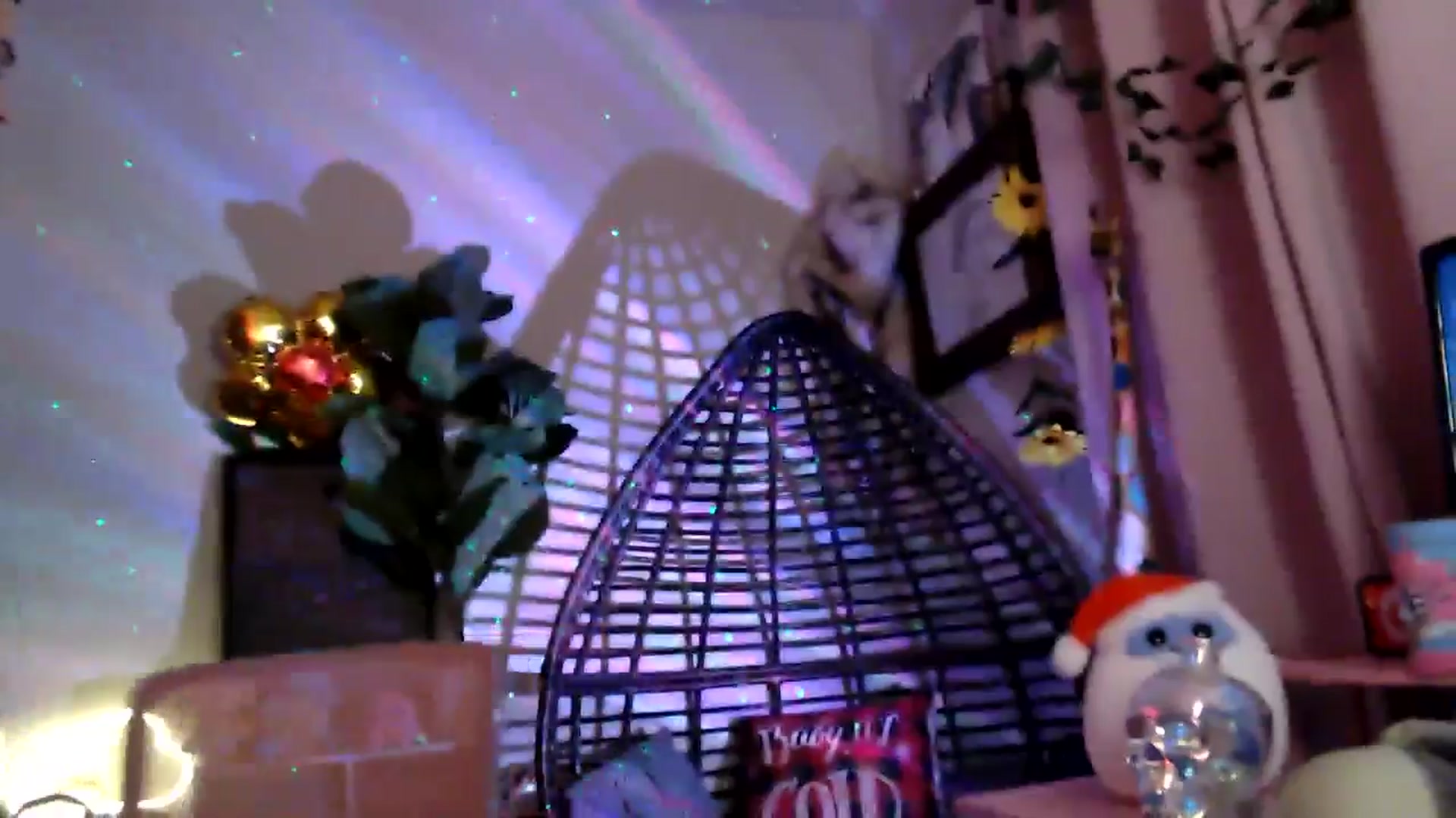 Gallery image thumbnail from HeidiKlumsy's myfreecams stream on, 11/26/2025, 03:54 image 8 of 20