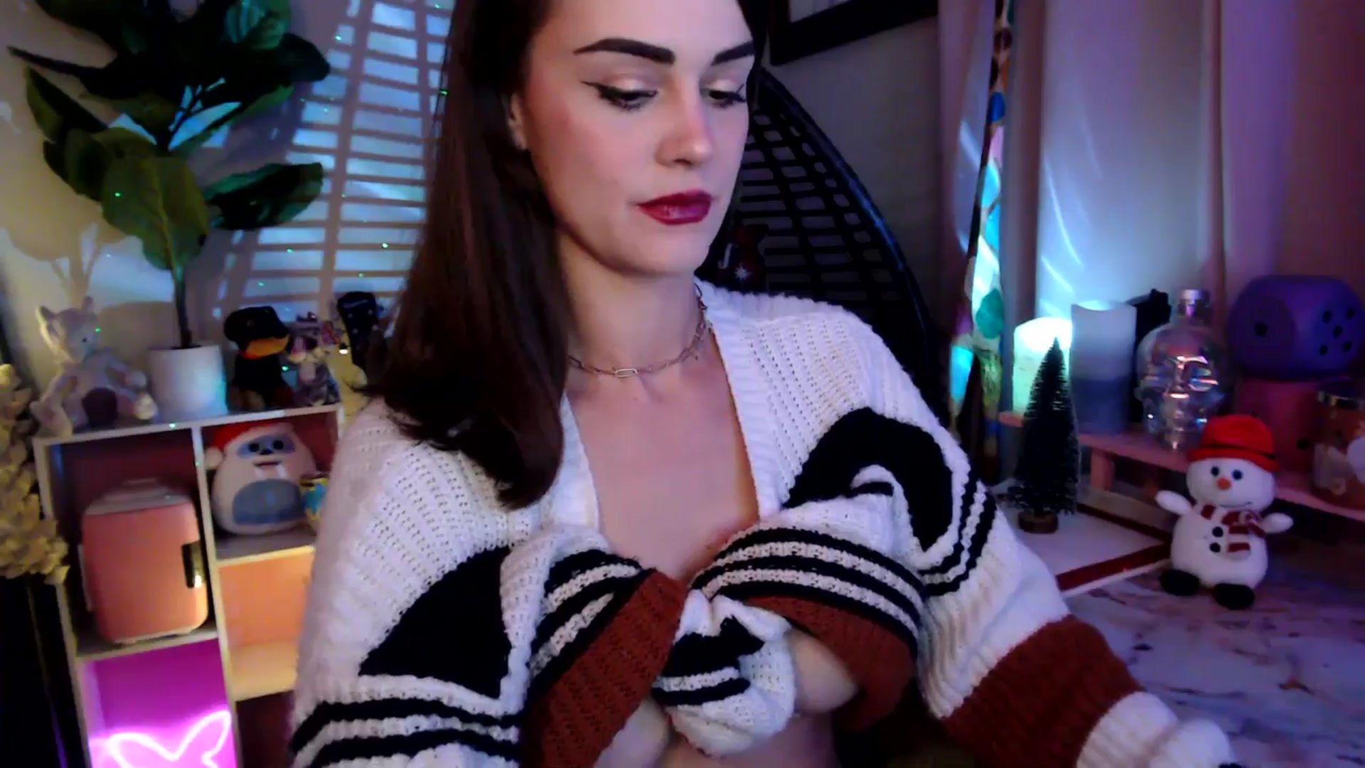 Gallery image thumbnail from HeidiKlumsy's myfreecams stream on, 11/28/2025, 03:30 image 13 of 20