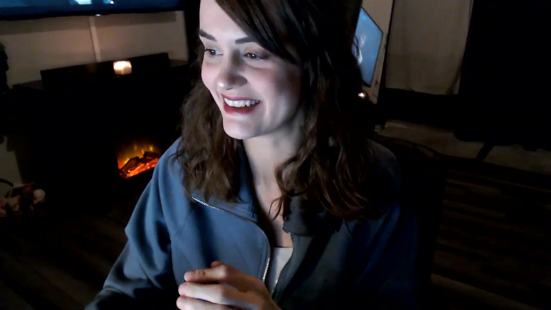 Gallery image thumbnail from HeidiKlumsy's myfreecams stream on, 12/02/2025, 05:39 image 6 of 20