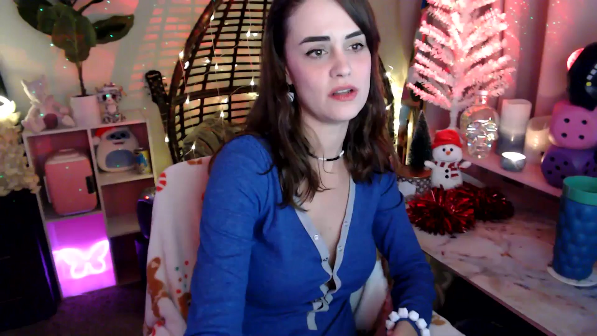 Gallery image thumbnail from HeidiKlumsy's myfreecams stream on, 12/17/2025, 08:22 image 1 of 20