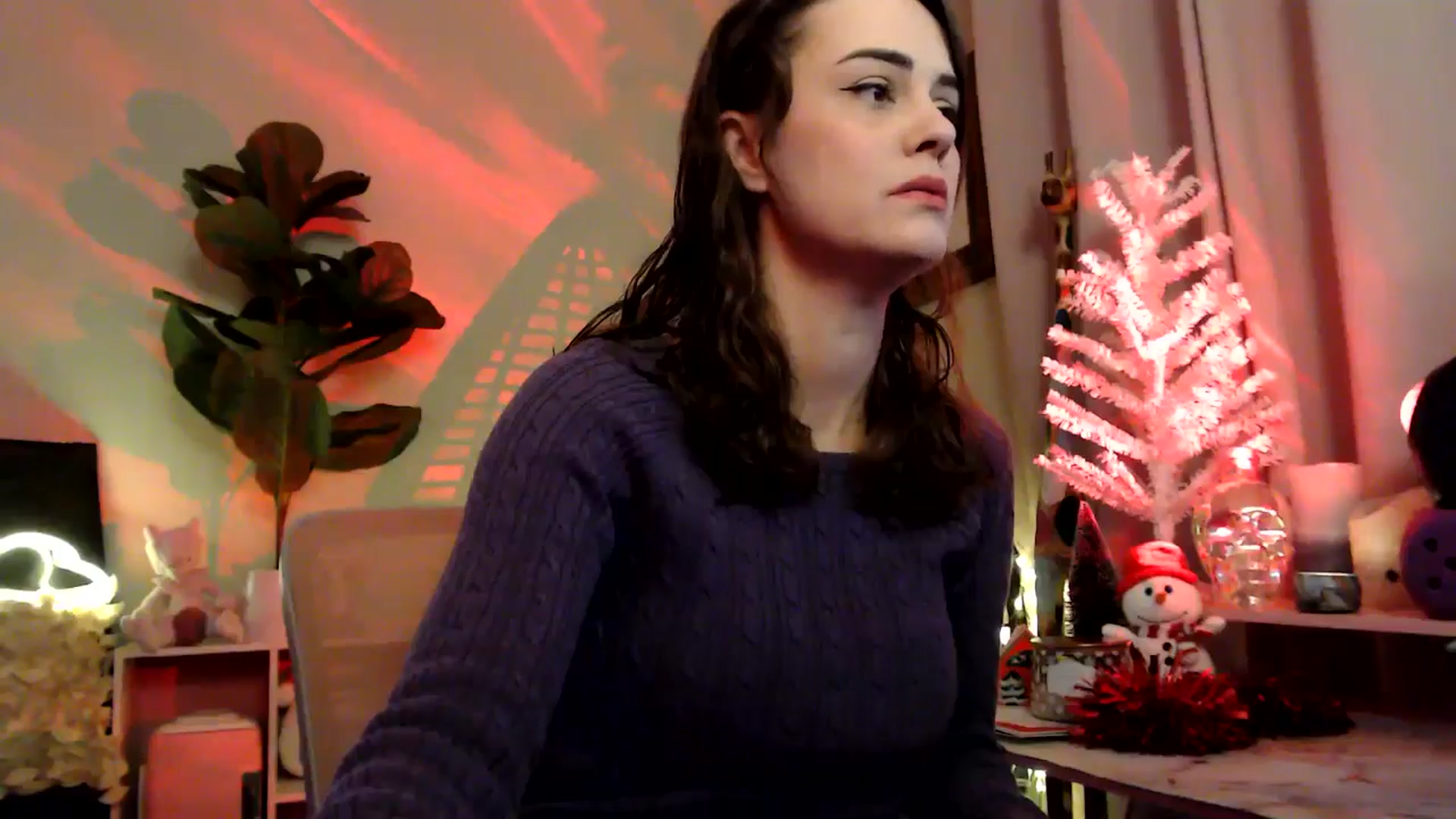 Gallery image thumbnail from HeidiKlumsy's myfreecams stream on, 12/18/2025, 24:39 image 12 of 20