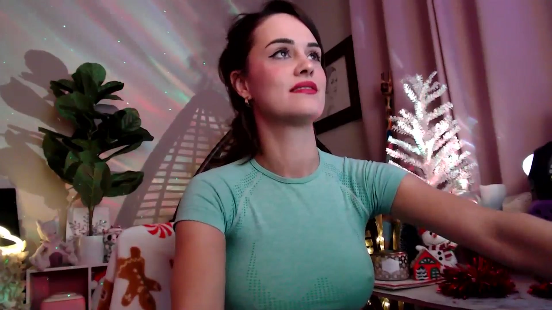 Gallery image thumbnail from HeidiKlumsy's myfreecams stream on, 12/18/2025, 07:23 image 7 of 20