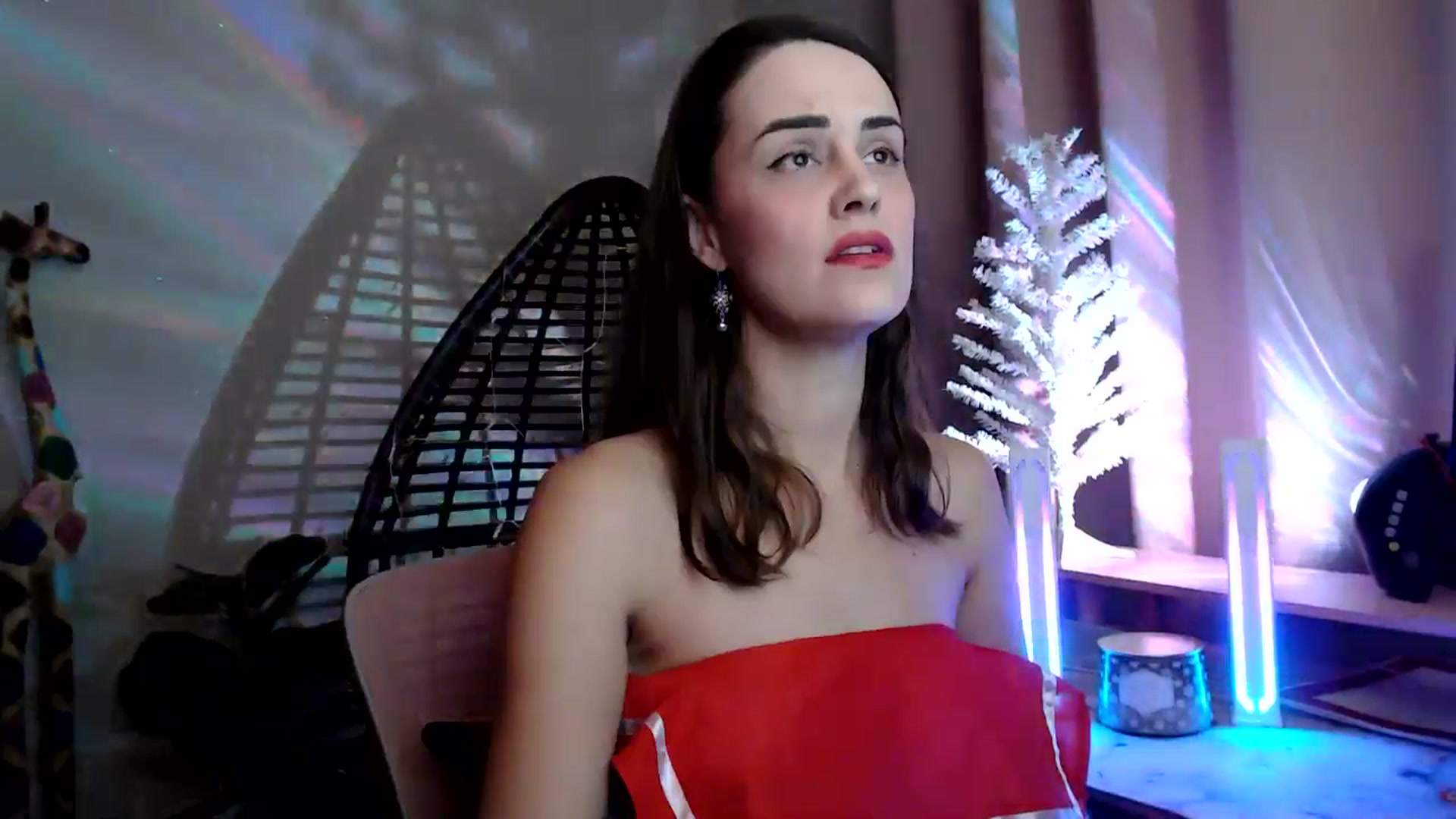 Gallery image thumbnail from HeidiKlumsy's myfreecams stream on, 12/20/2025, 06:12 image 8 of 20