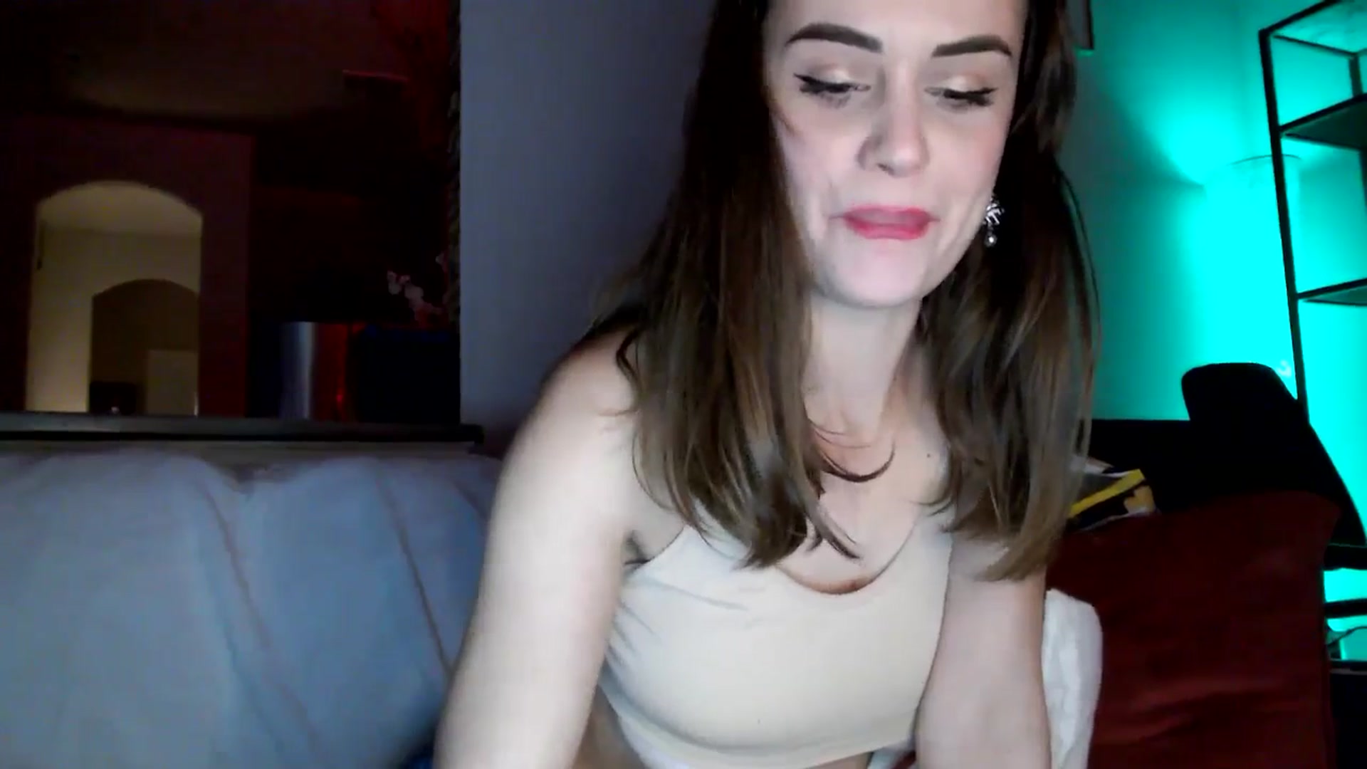 Gallery image thumbnail from HeidiKlumsy's myfreecams stream on, 12/21/2025, 03:00 image 10 of 20