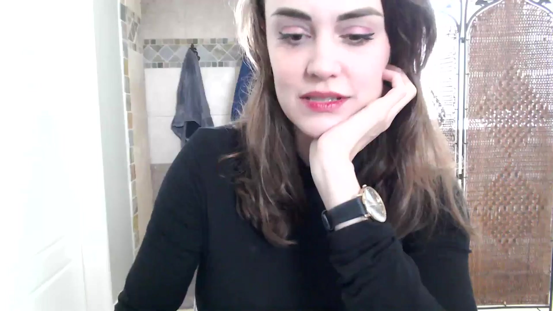 Gallery image thumbnail from HeidiKlumsy's myfreecams stream on, 12/31/2025, 21:18 image 9 of 20
