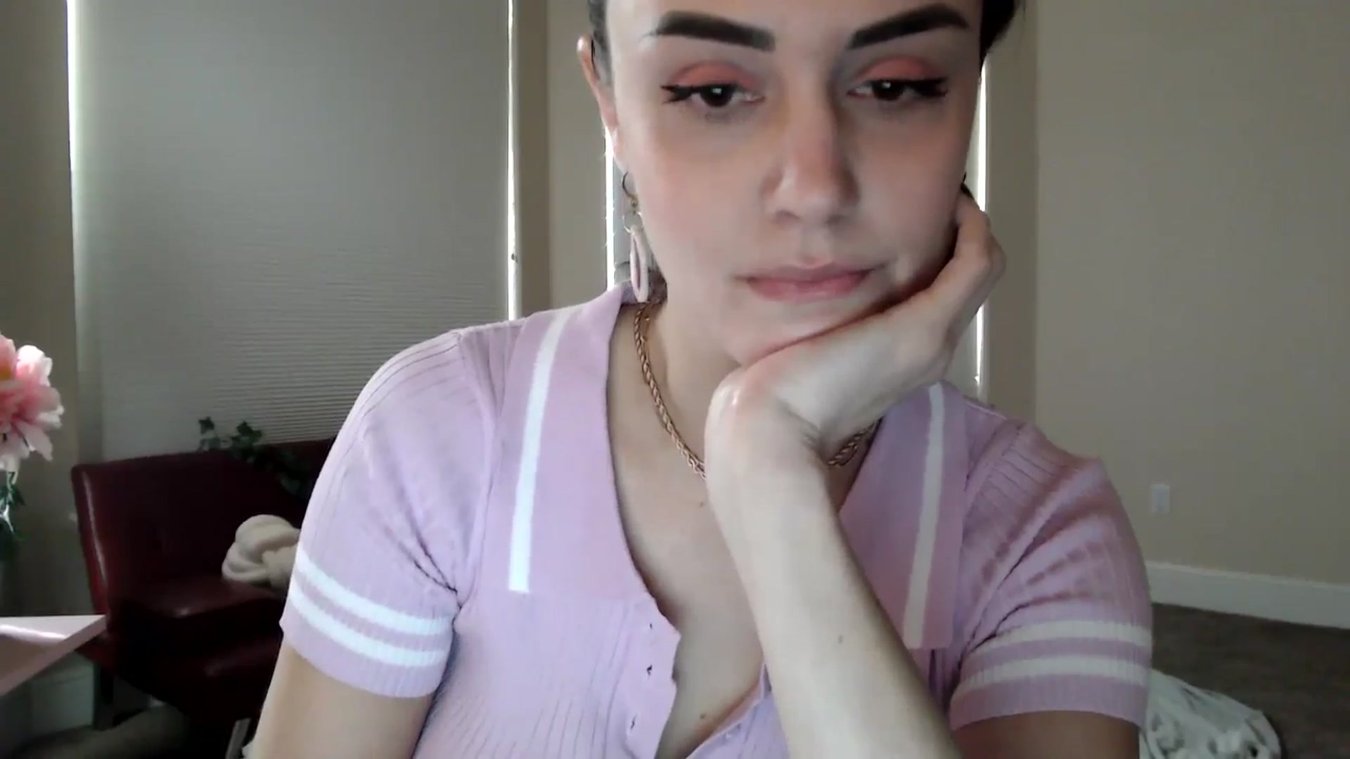 Gallery image thumbnail from HeidiKlumsy's myfreecams stream on, 01/02/2026, 22:14 image 18 of 20