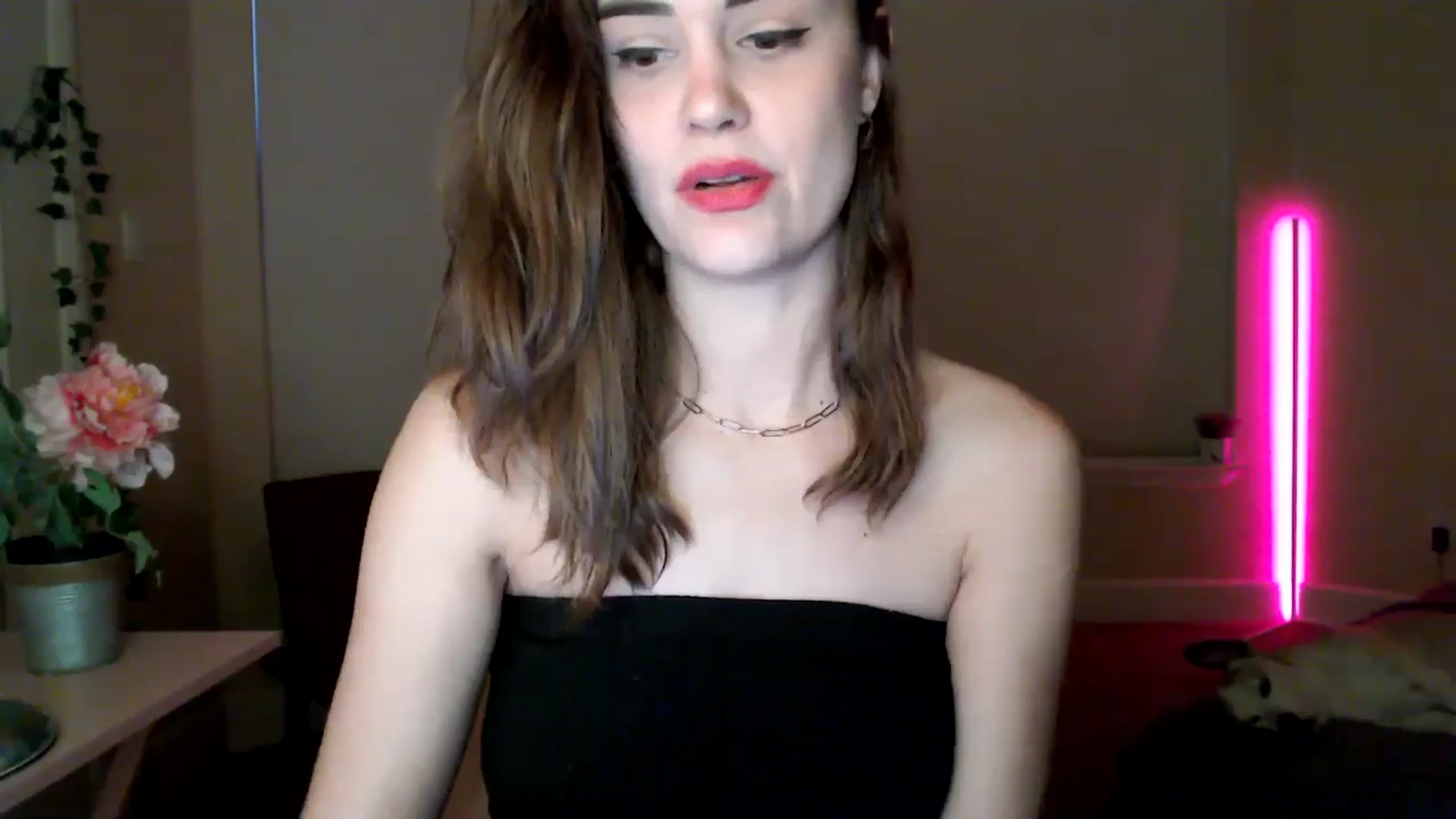 Gallery image thumbnail from HeidiKlumsy's myfreecams stream on, 01/06/2026, 23:57 image 19 of 20
