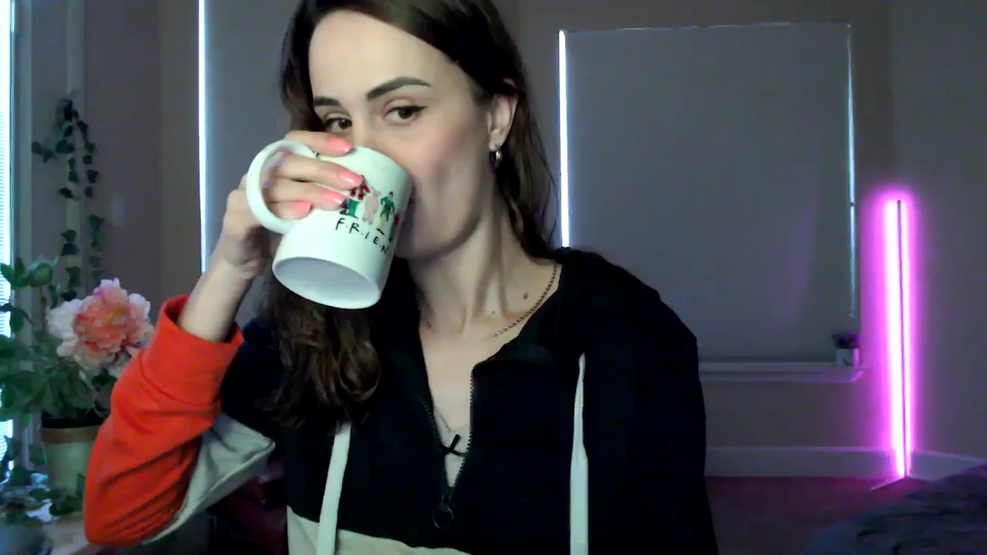Gallery image thumbnail from HeidiKlumsy's myfreecams stream on, 01/09/2026, 19:42 image 2 of 20