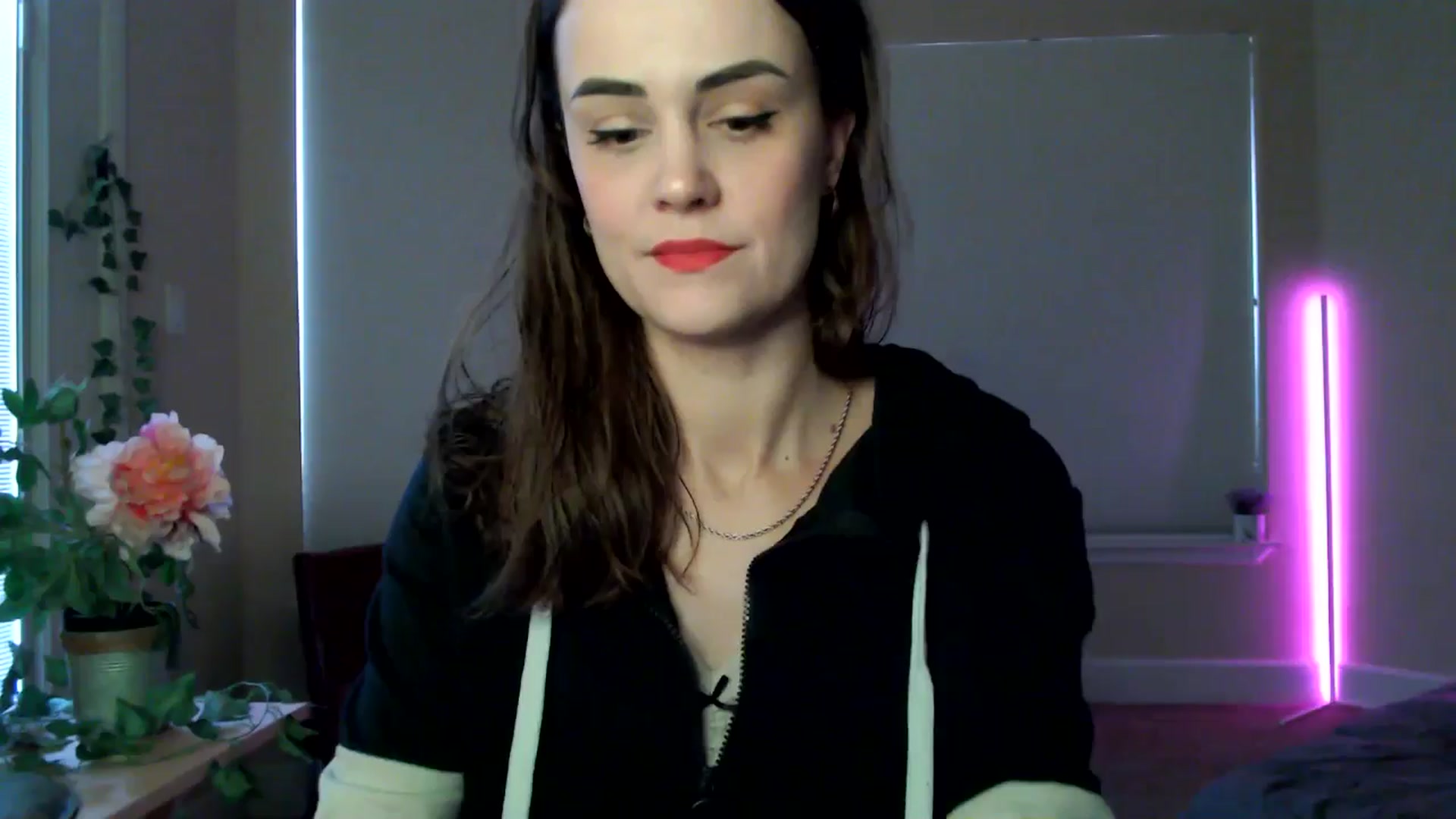 Gallery image thumbnail from HeidiKlumsy's myfreecams stream on, 01/09/2026, 19:42 image 1 of 20